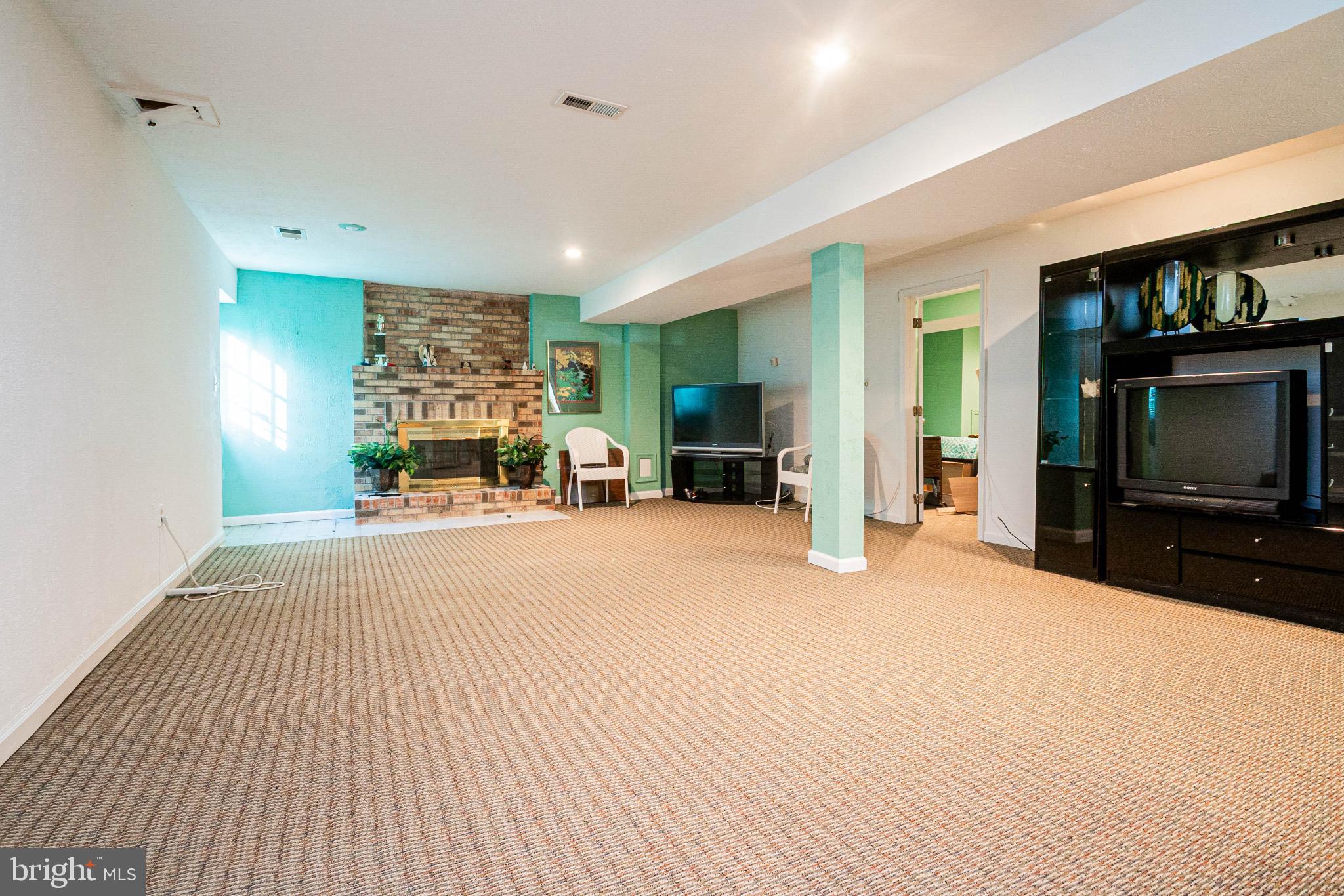 HOLMEHURST WEST PLAT ONE - Residential