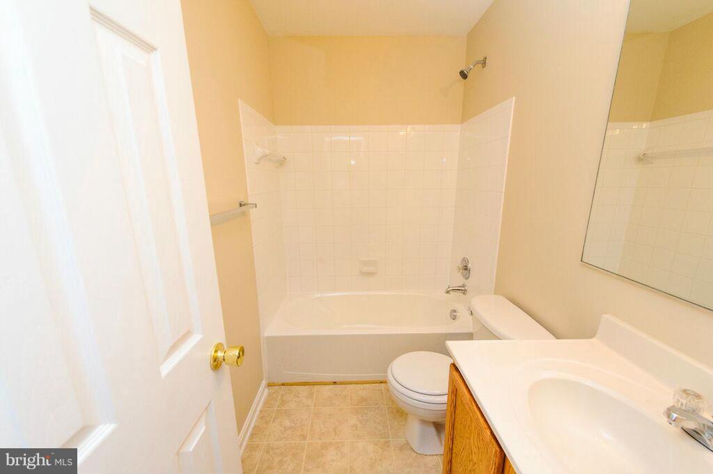 HILLSIDE TERRACE - Residential