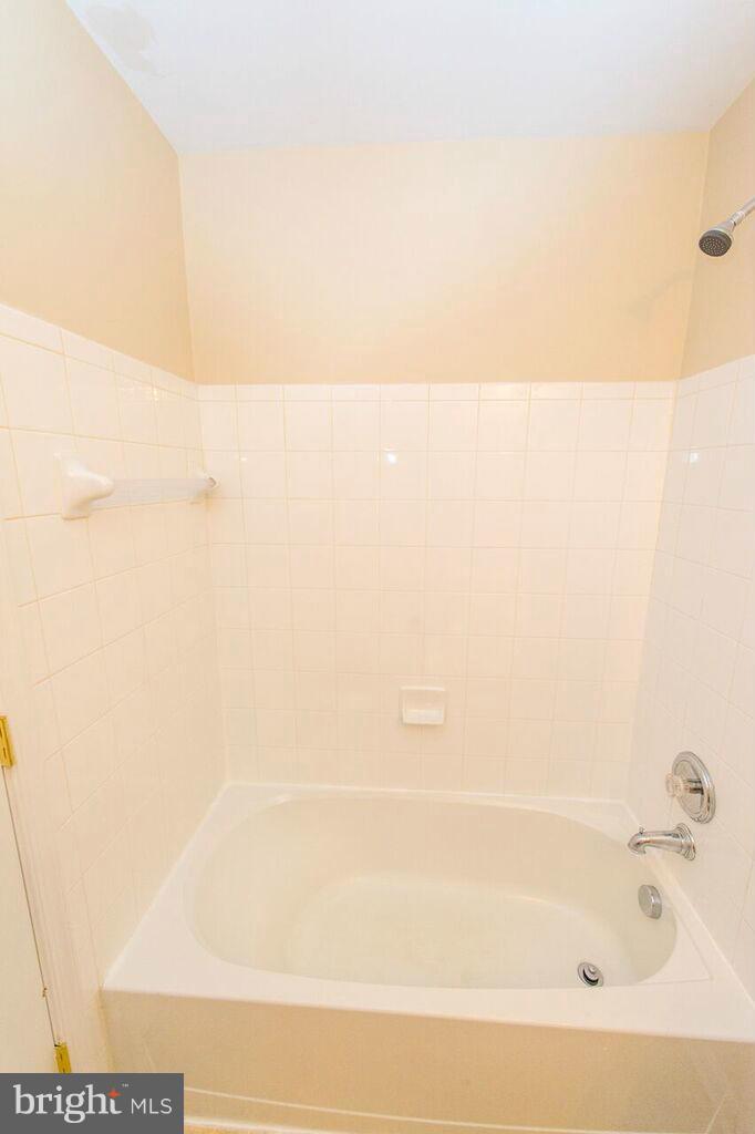 HILLSIDE TERRACE - Residential