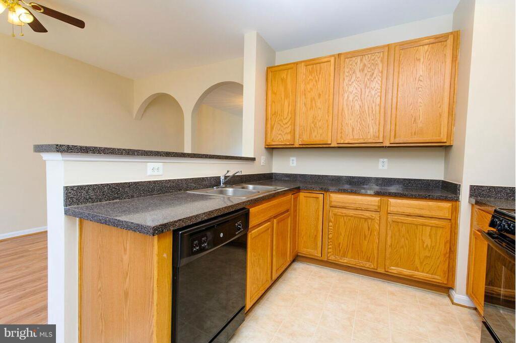 HILLSIDE TERRACE - Residential