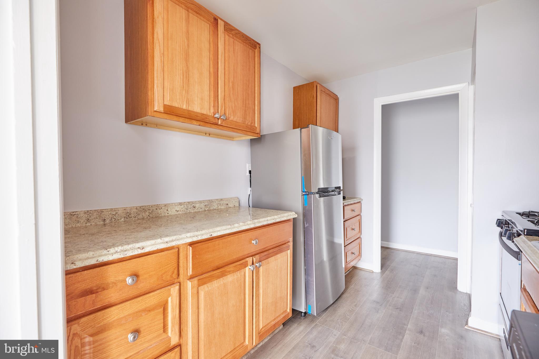 MARLOW TOWERS CONDOMINIUMS - Residential