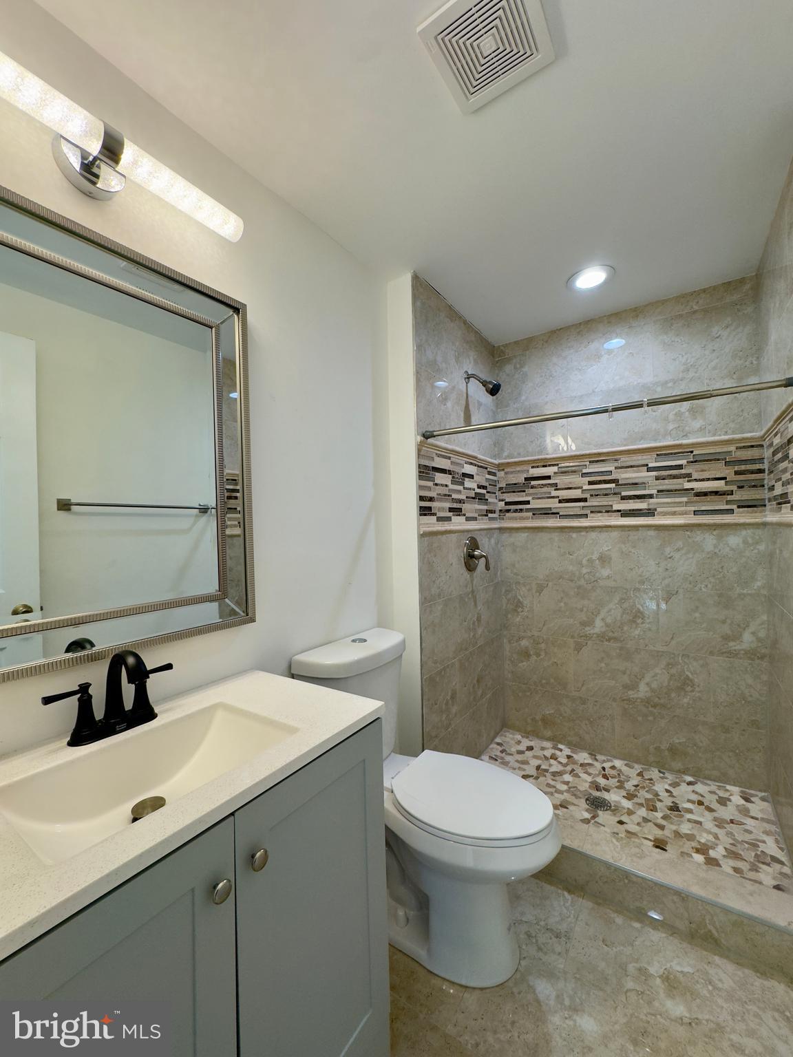 CHURCH POINT - Residential Lease