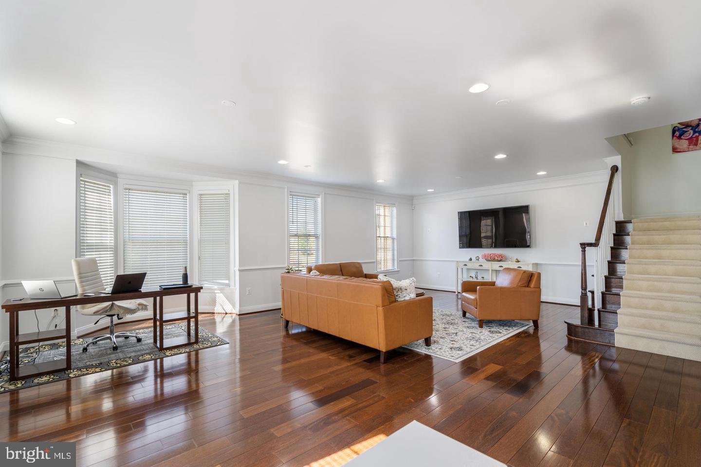 LOUDOUN VALLEY OLD TOWNE - Residential Lease