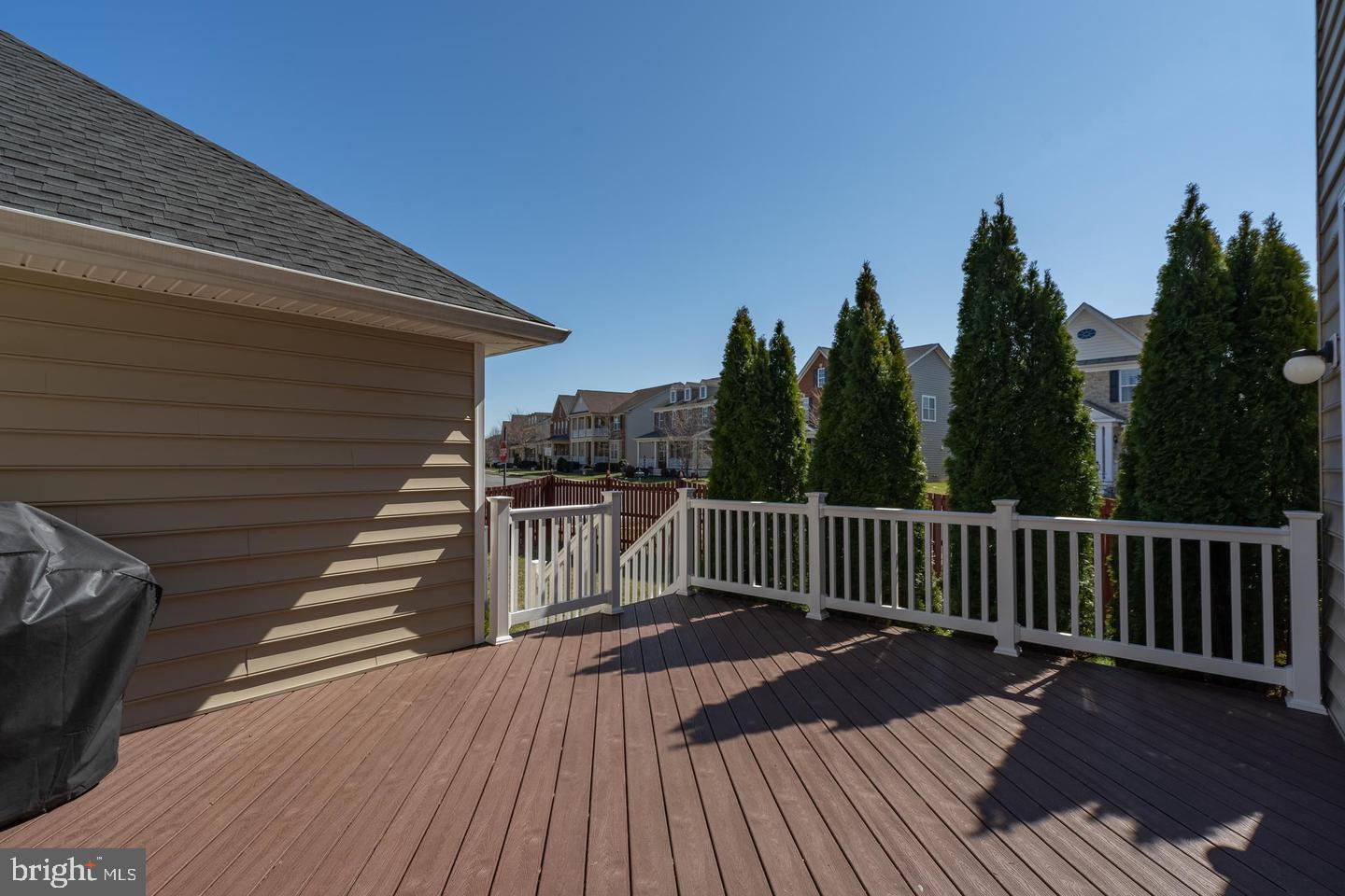 LOUDOUN VALLEY OLD TOWNE - Residential Lease