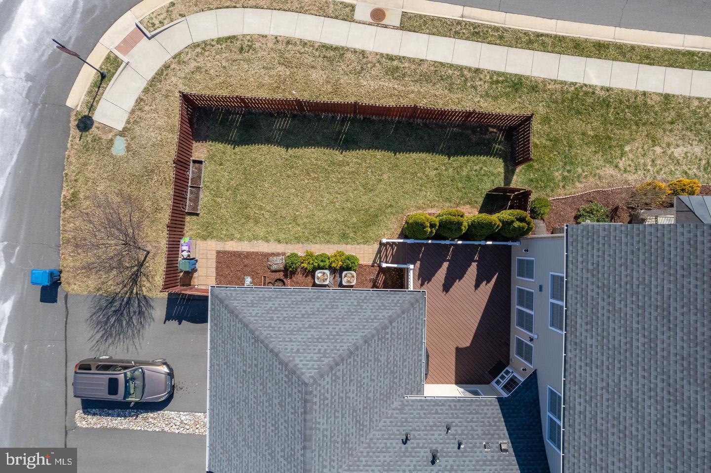 LOUDOUN VALLEY OLD TOWNE - Residential Lease