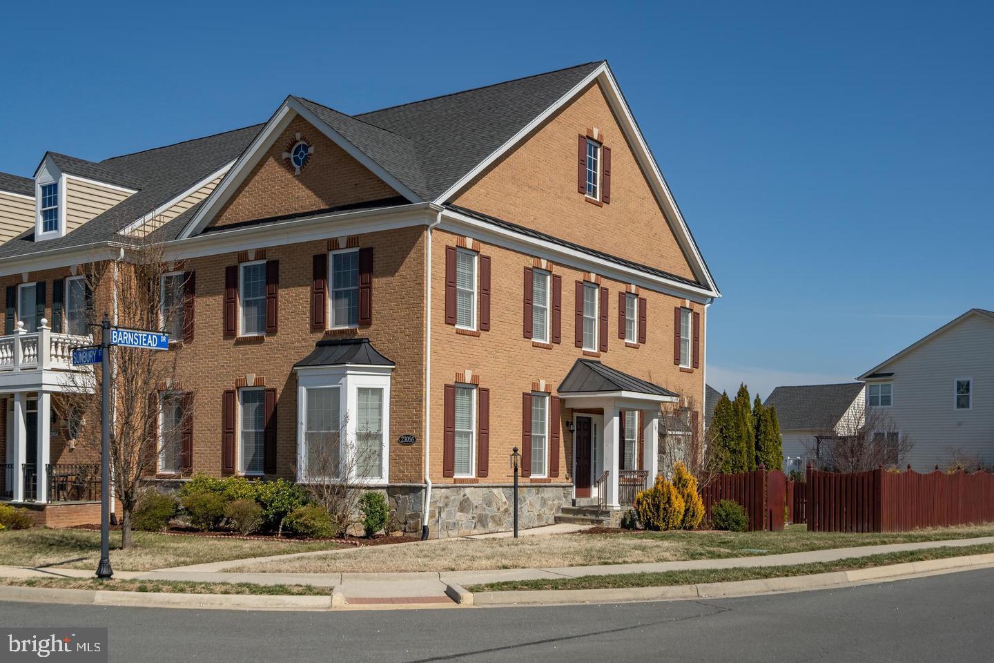 LOUDOUN VALLEY OLD TOWNE - Residential Lease