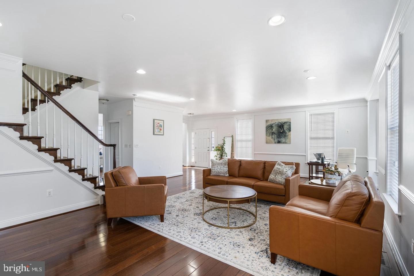 LOUDOUN VALLEY OLD TOWNE - Residential Lease