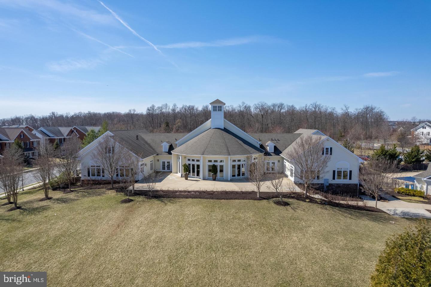 LOUDOUN VALLEY OLD TOWNE - Residential Lease