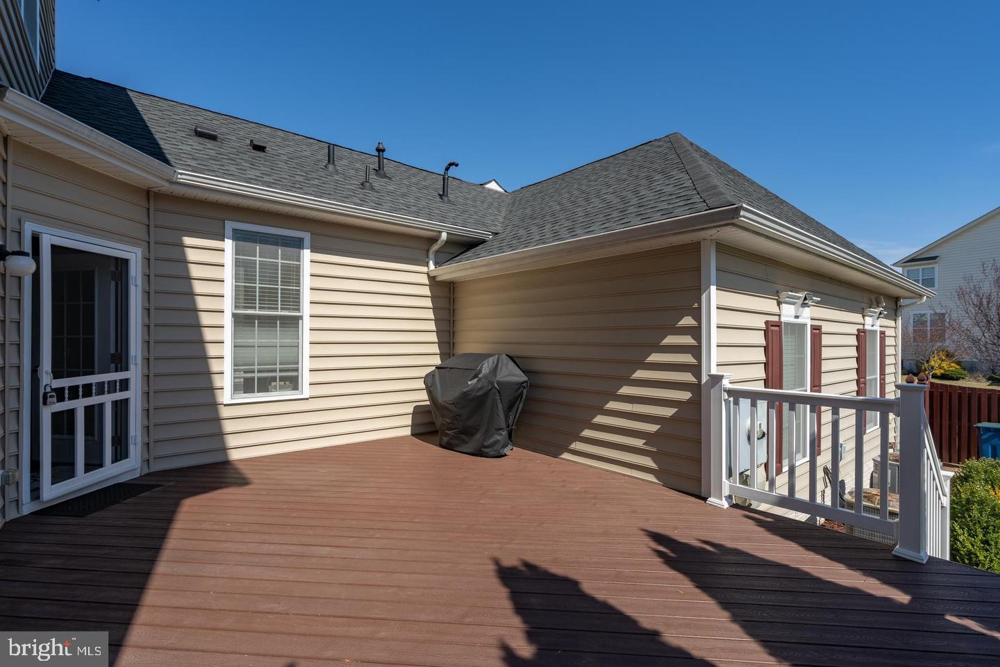 LOUDOUN VALLEY OLD TOWNE - Residential Lease