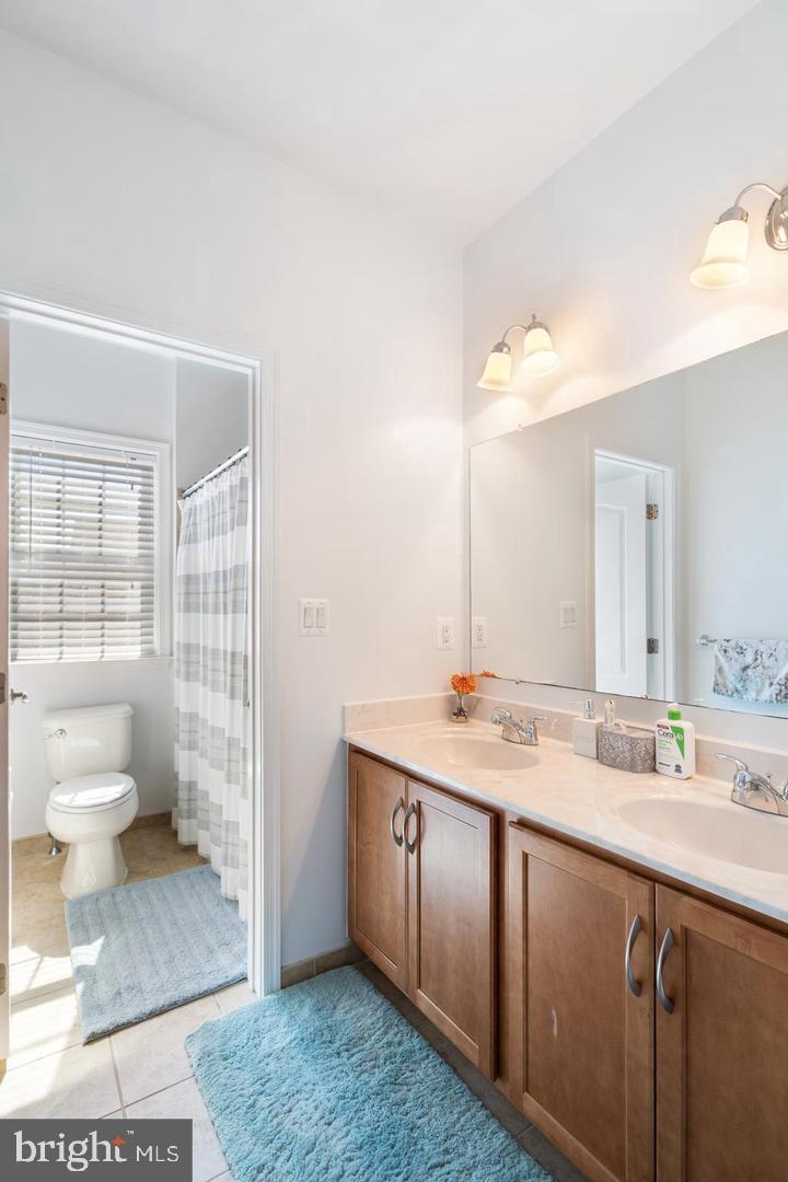 LOUDOUN VALLEY OLD TOWNE - Residential Lease