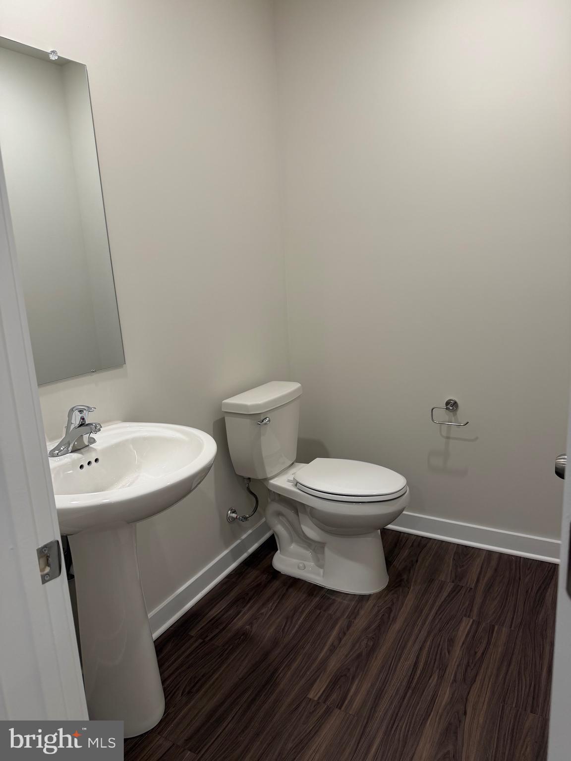 RIVER POINTE - Residential Lease