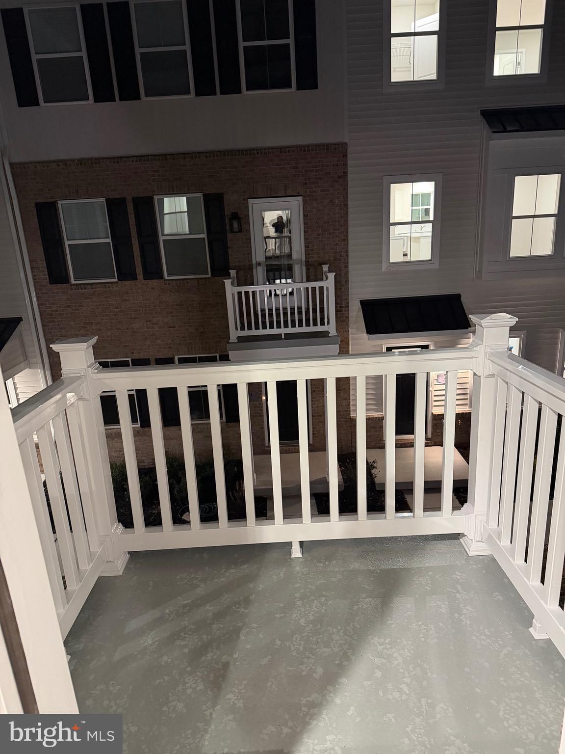 RIVER POINTE - Residential Lease