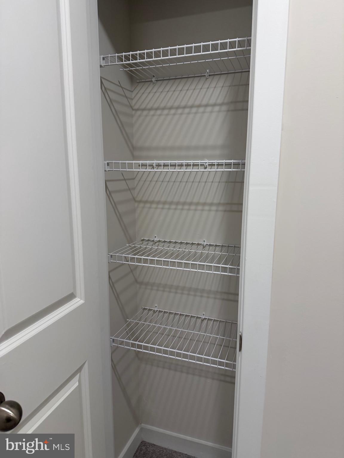 RIVER POINTE - Residential Lease