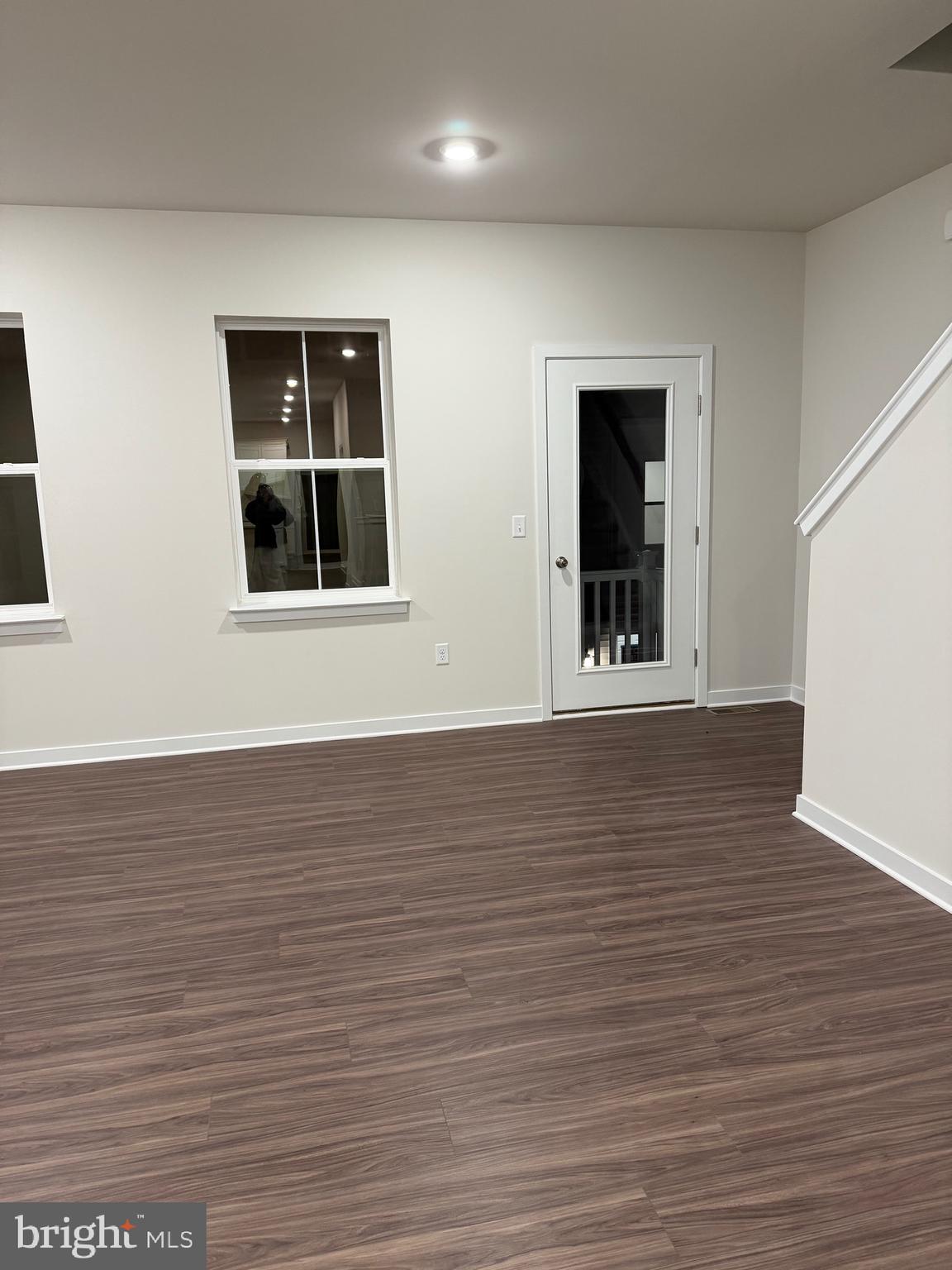 RIVER POINTE - Residential Lease