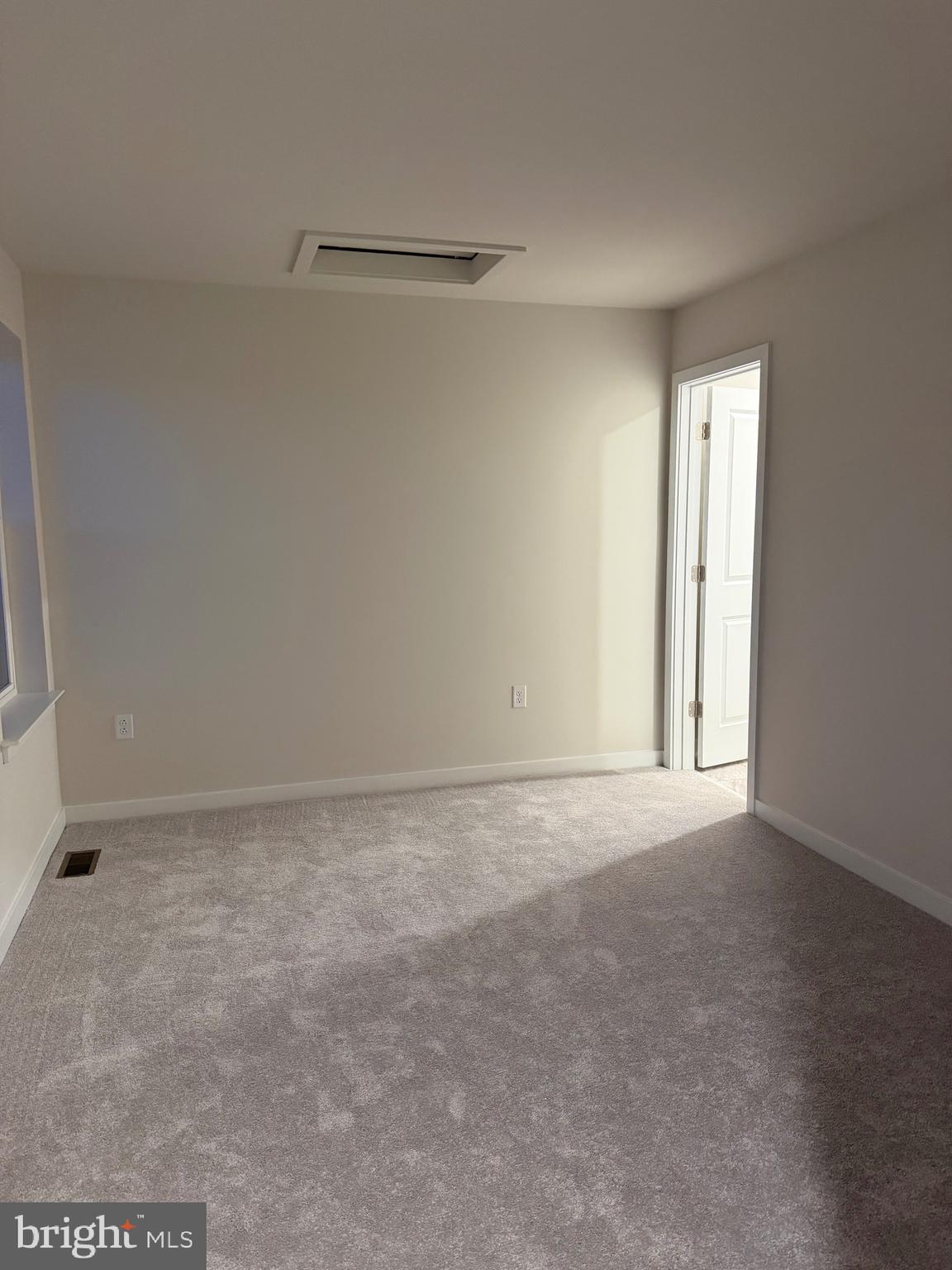 RIVER POINTE - Residential Lease