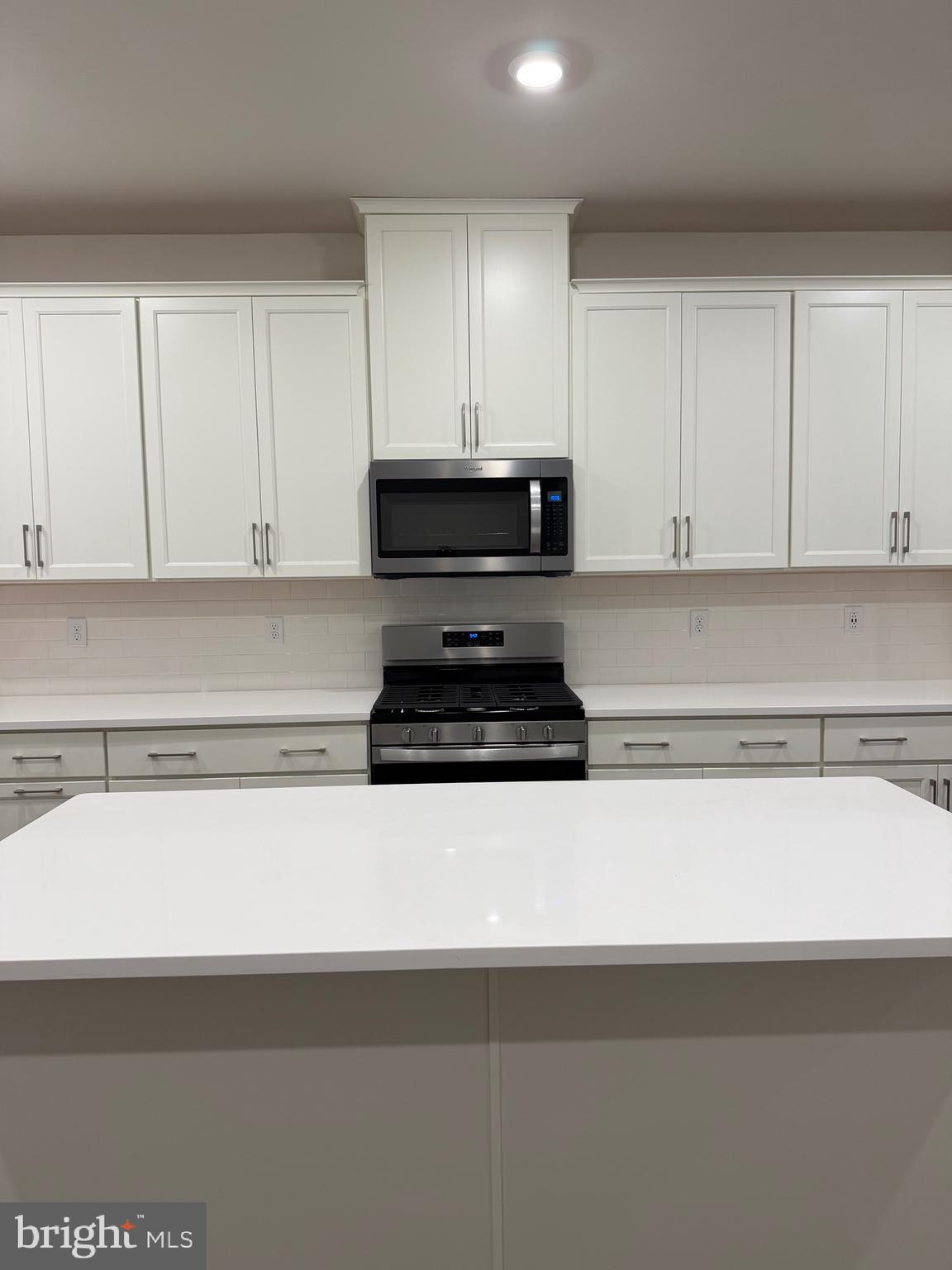 RIVER POINTE - Residential Lease