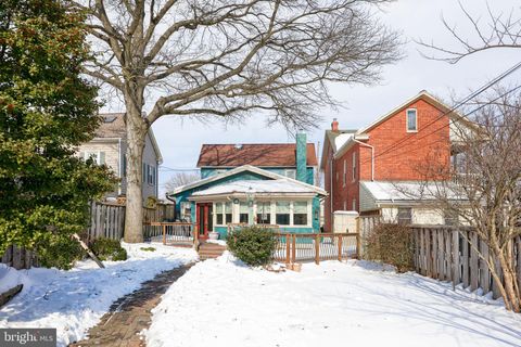 Tiny photo for 16 E Market Street, LITITZ, PA 17543 (MLS # PALA2082880)