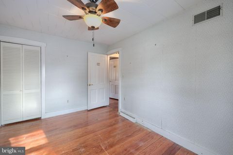 Tiny photo for 16 E Market Street, LITITZ, PA 17543 (MLS # PALA2082880)