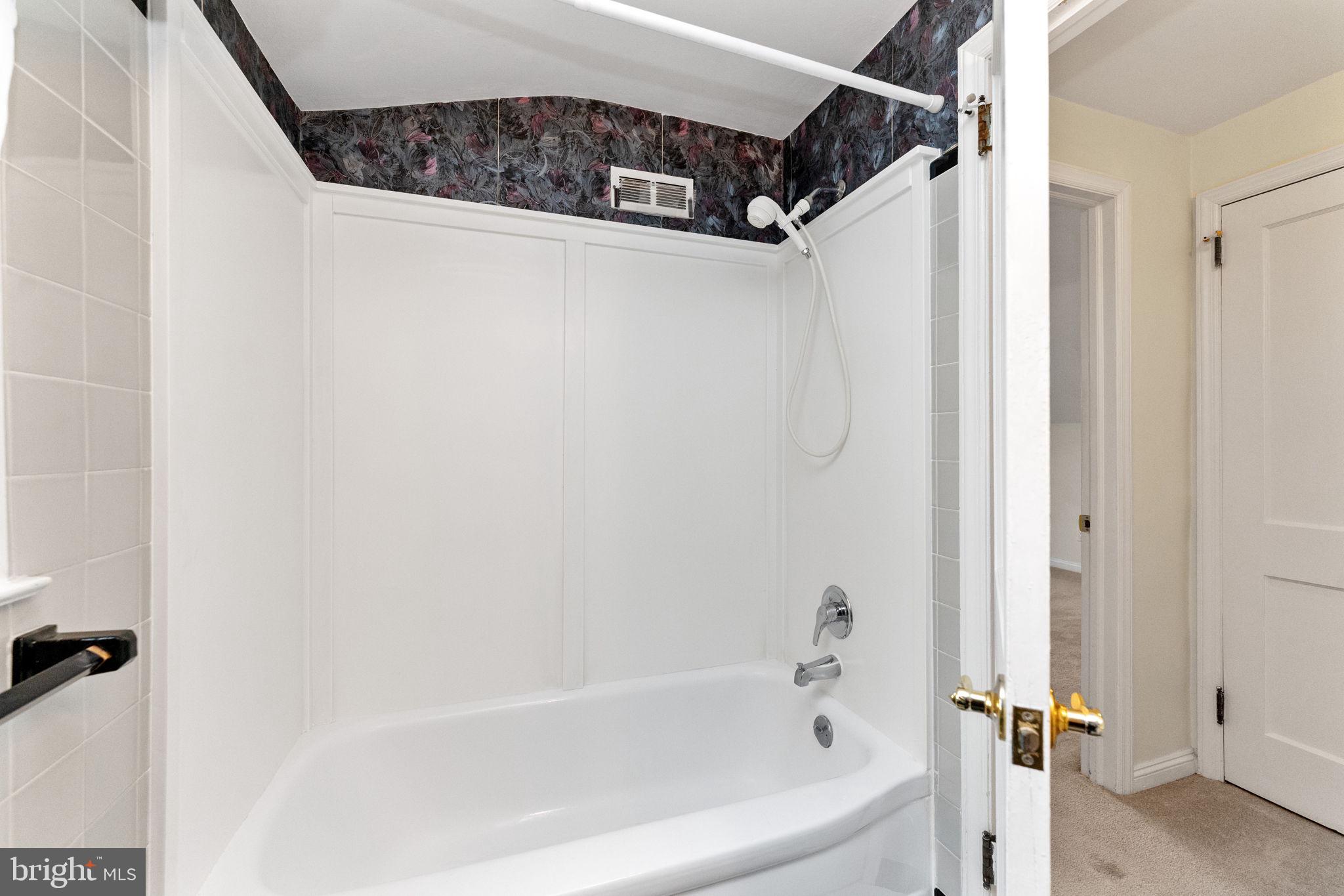 RIDLEY PARK - Residential