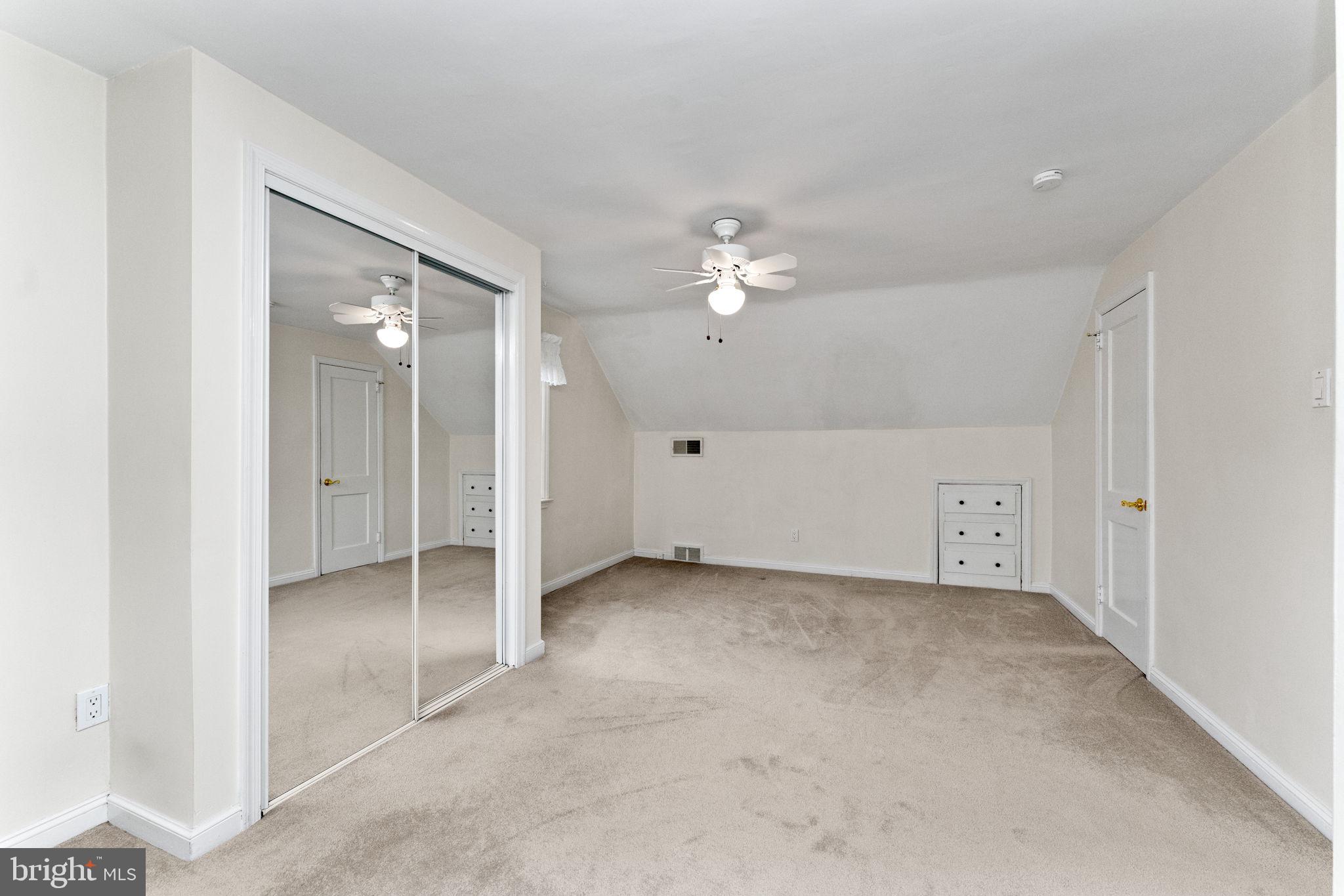 RIDLEY PARK - Residential