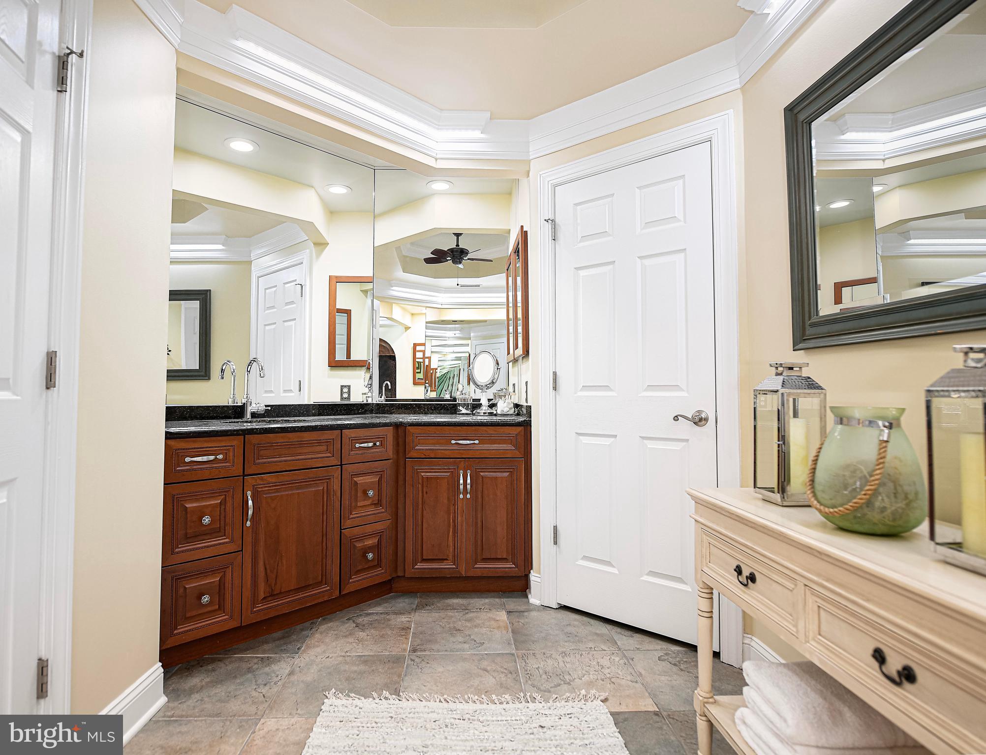 WATERS EDGE - Residential