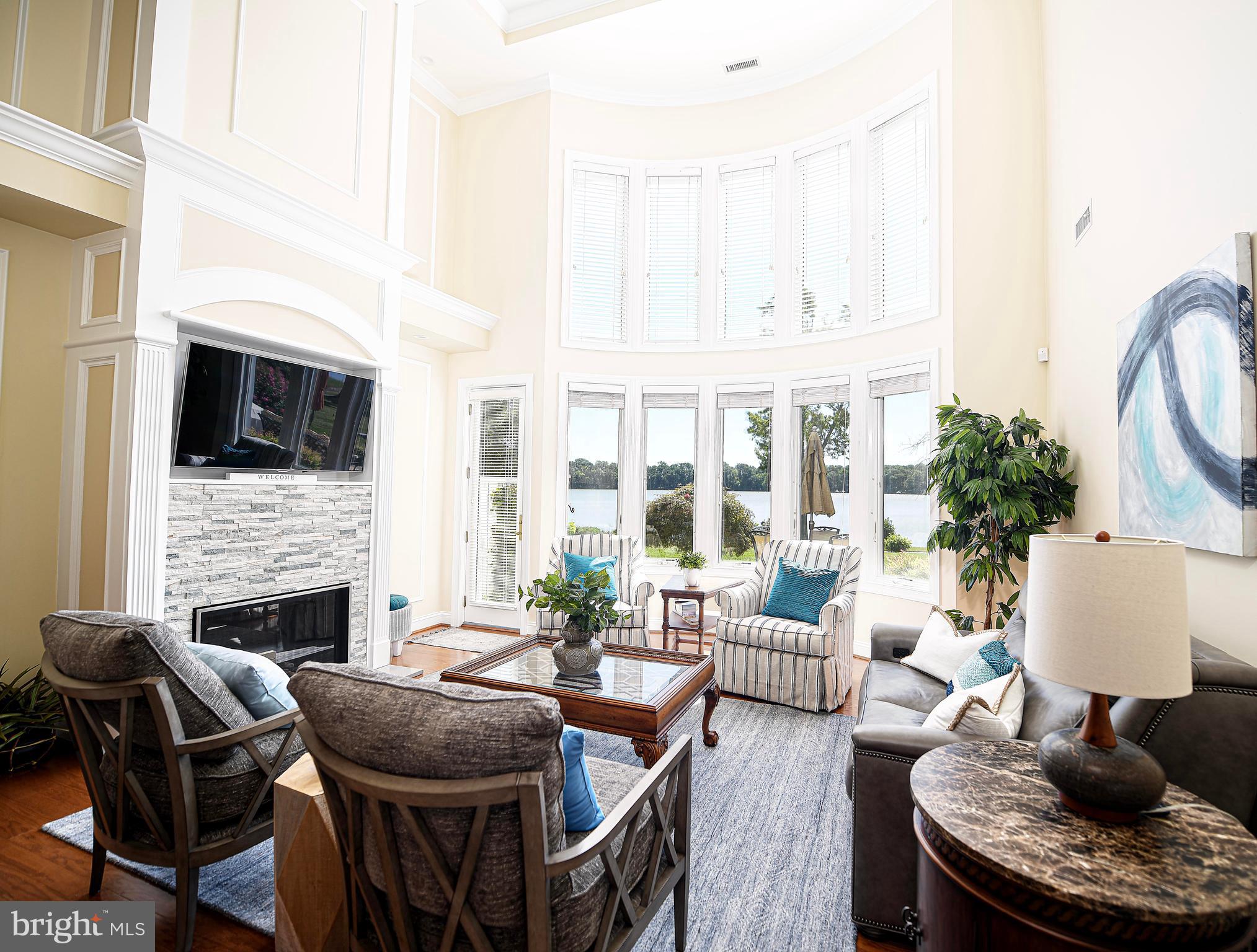 WATERS EDGE - Residential