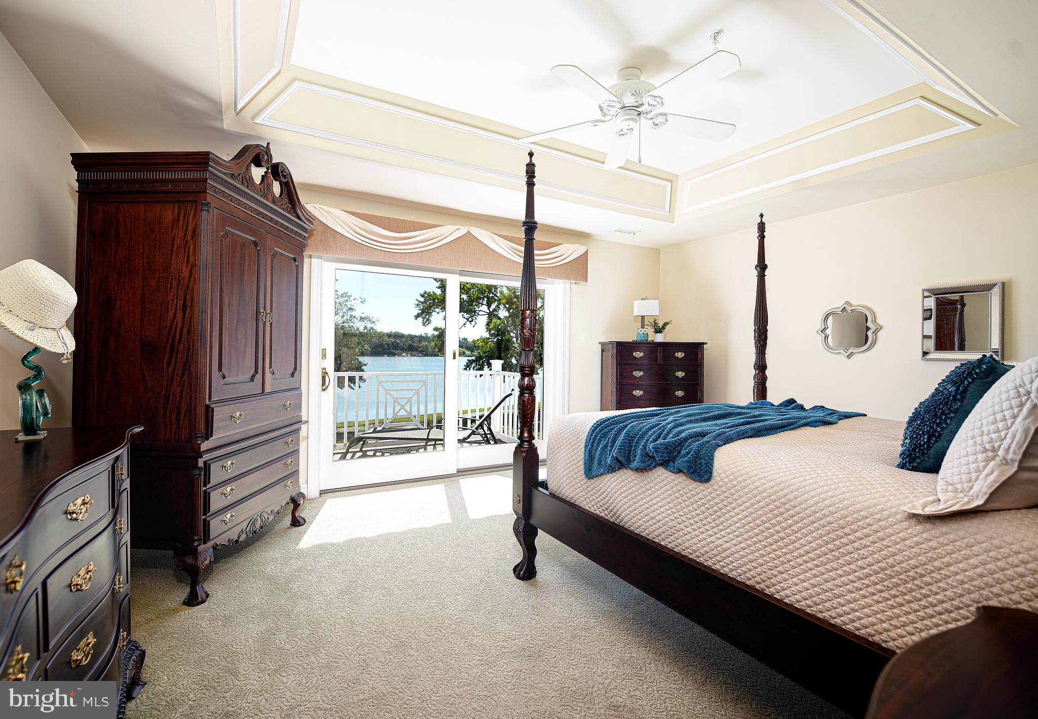 WATERS EDGE - Residential