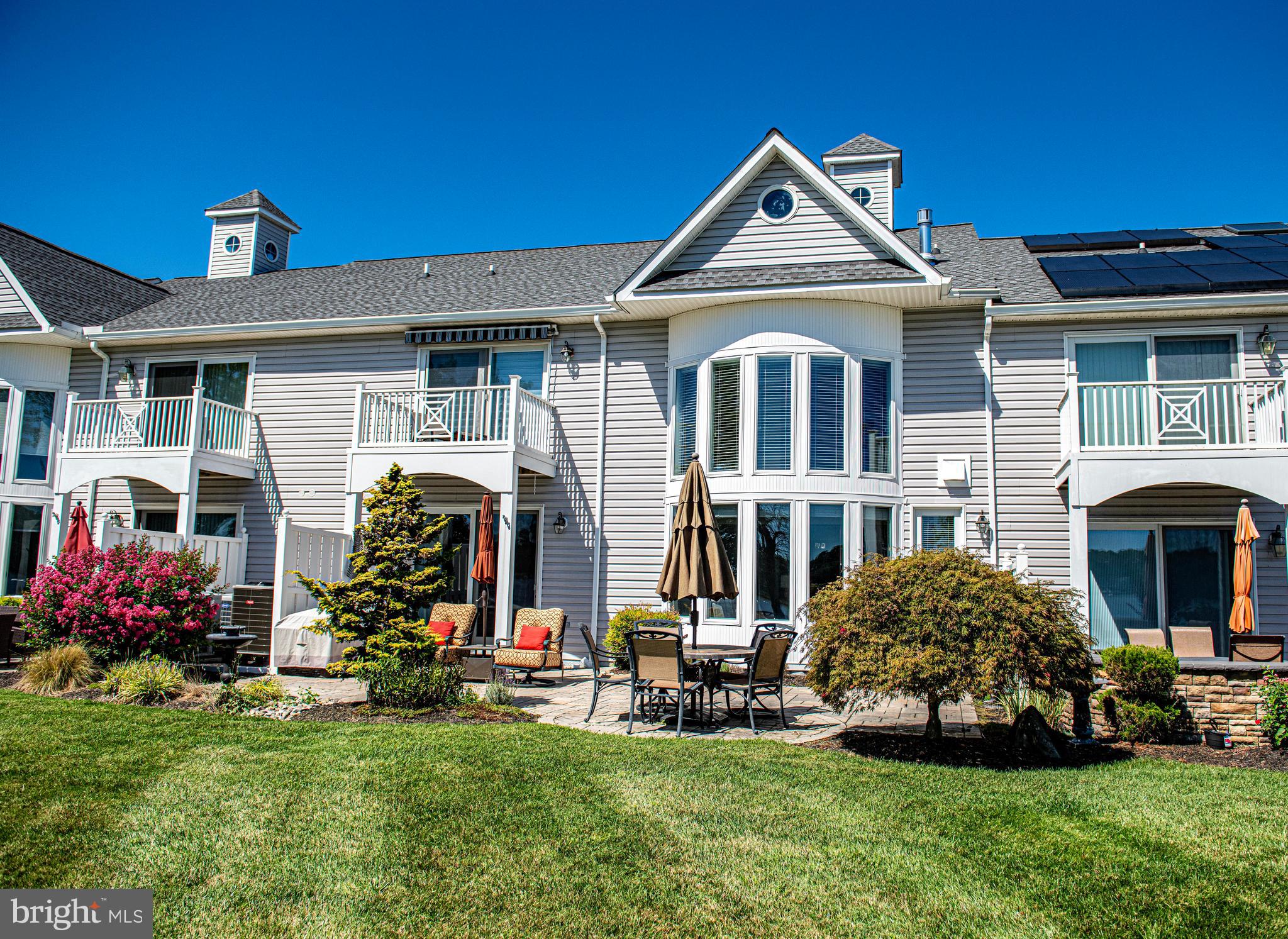 WATERS EDGE - Residential