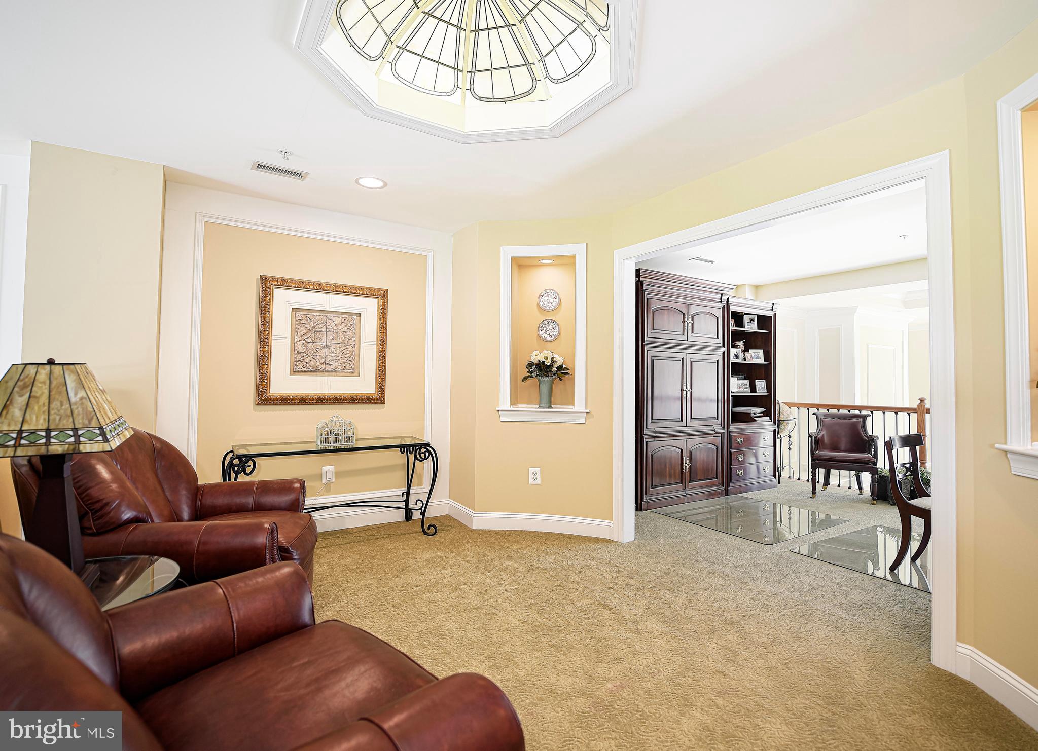 WATERS EDGE - Residential