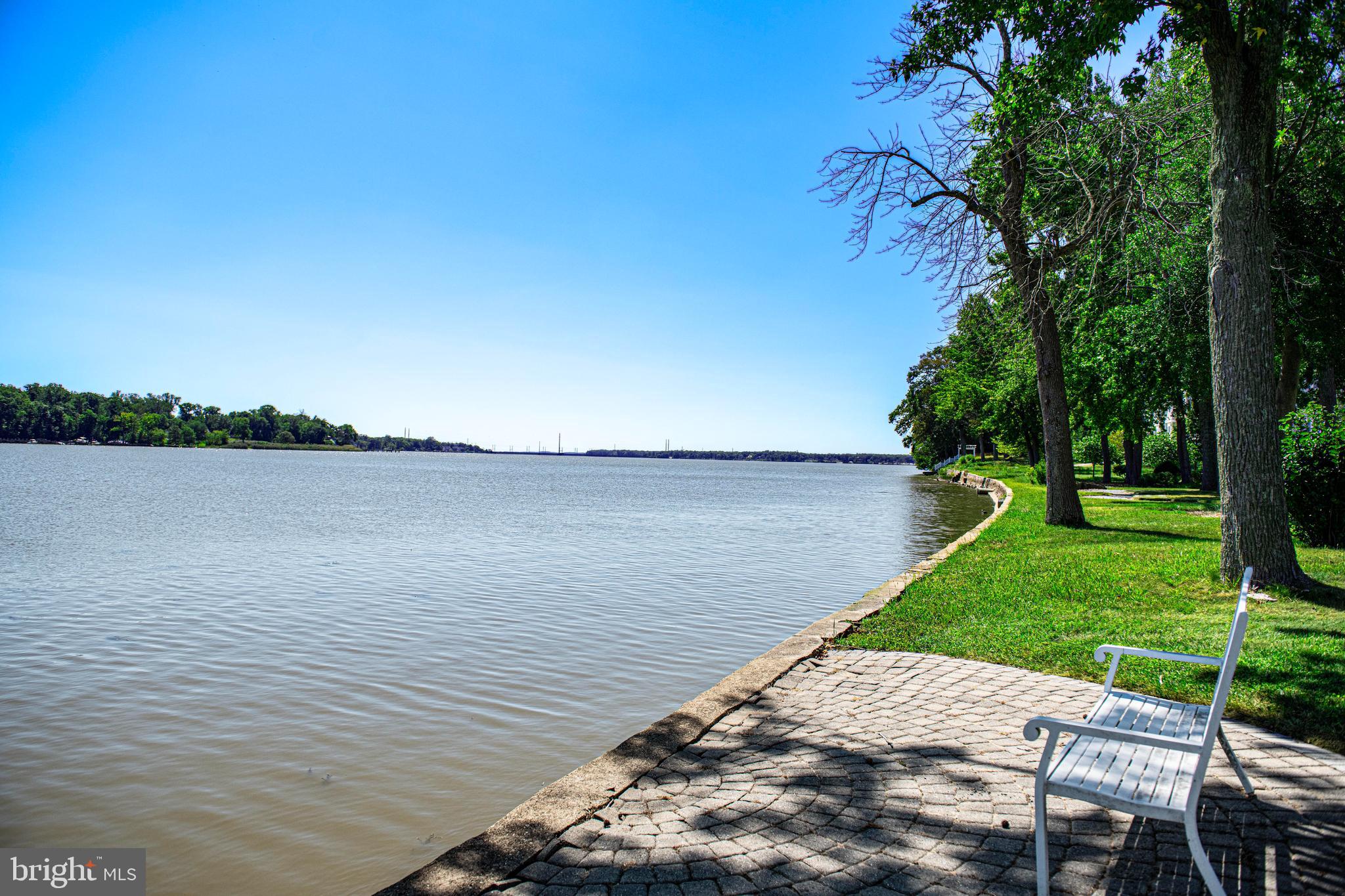 WATERS EDGE - Residential