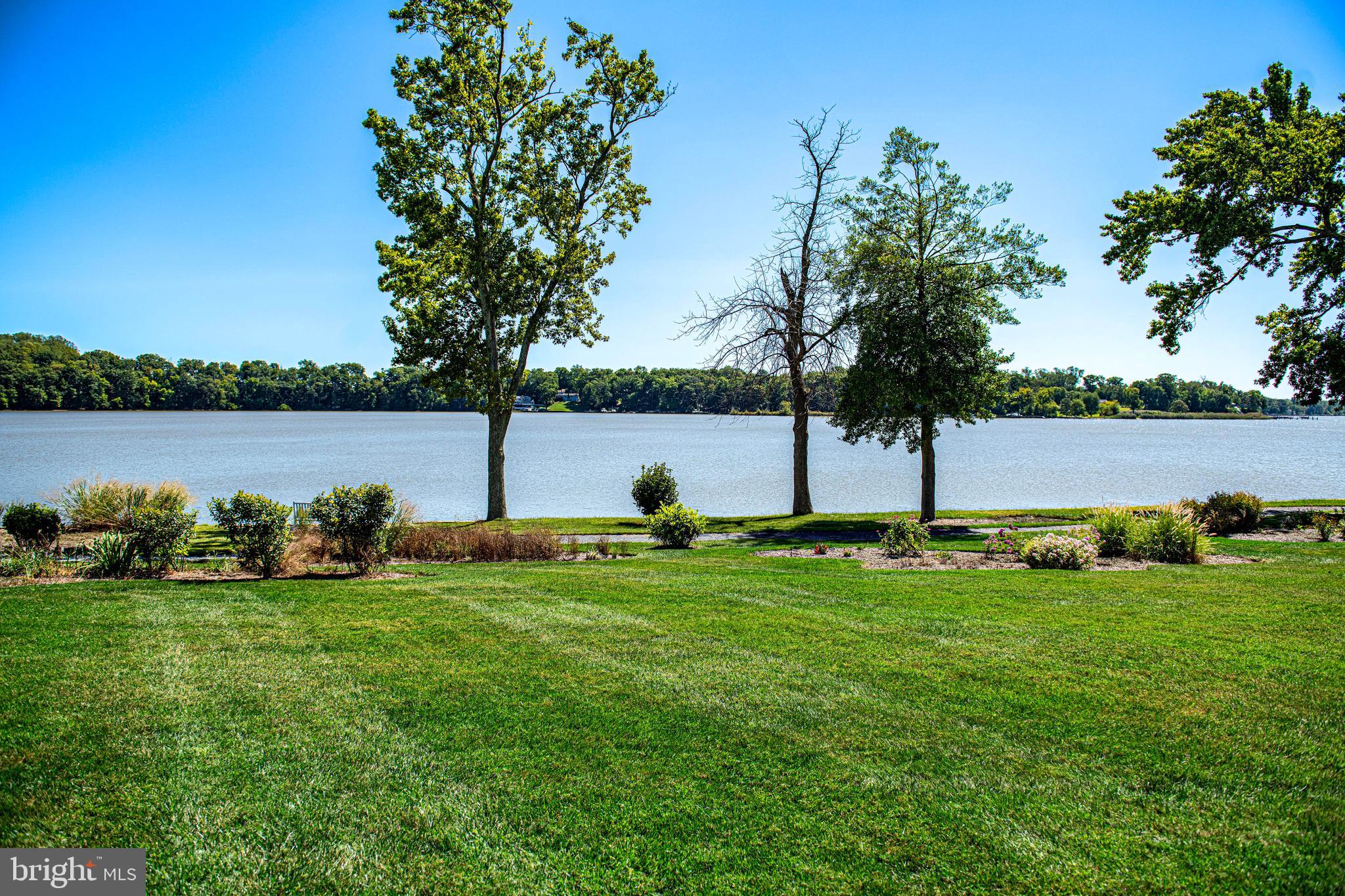 WATERS EDGE - Residential