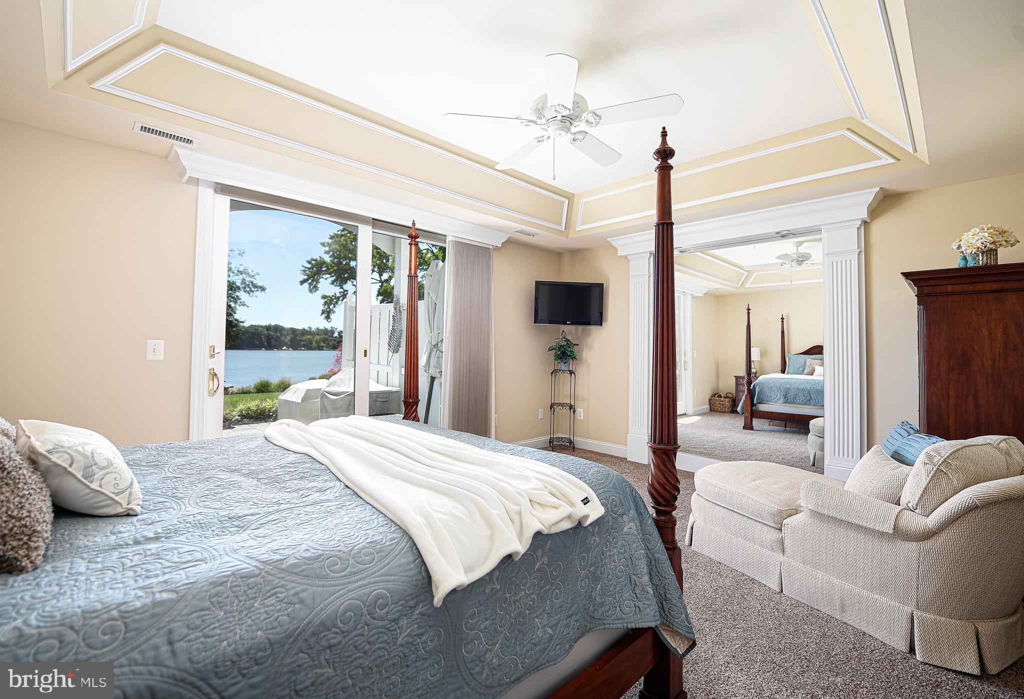 WATERS EDGE - Residential