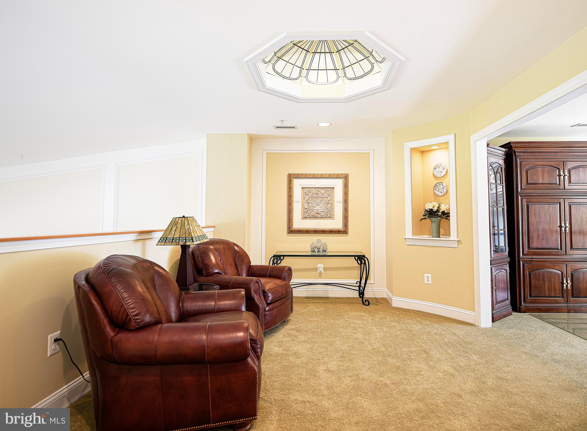 WATERS EDGE - Residential