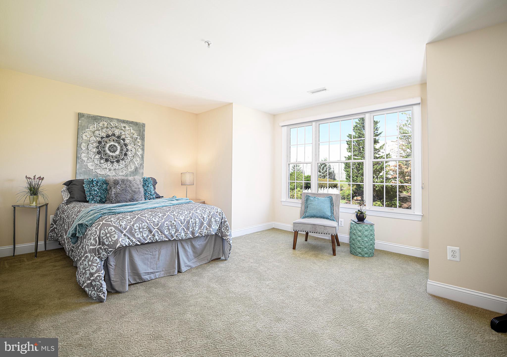 WATERS EDGE - Residential