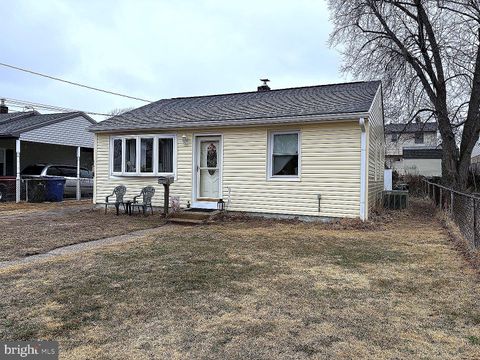 Homes For Sale - 805 Crozier Avenue<br/> NATIONAL PARK, NJ 08063