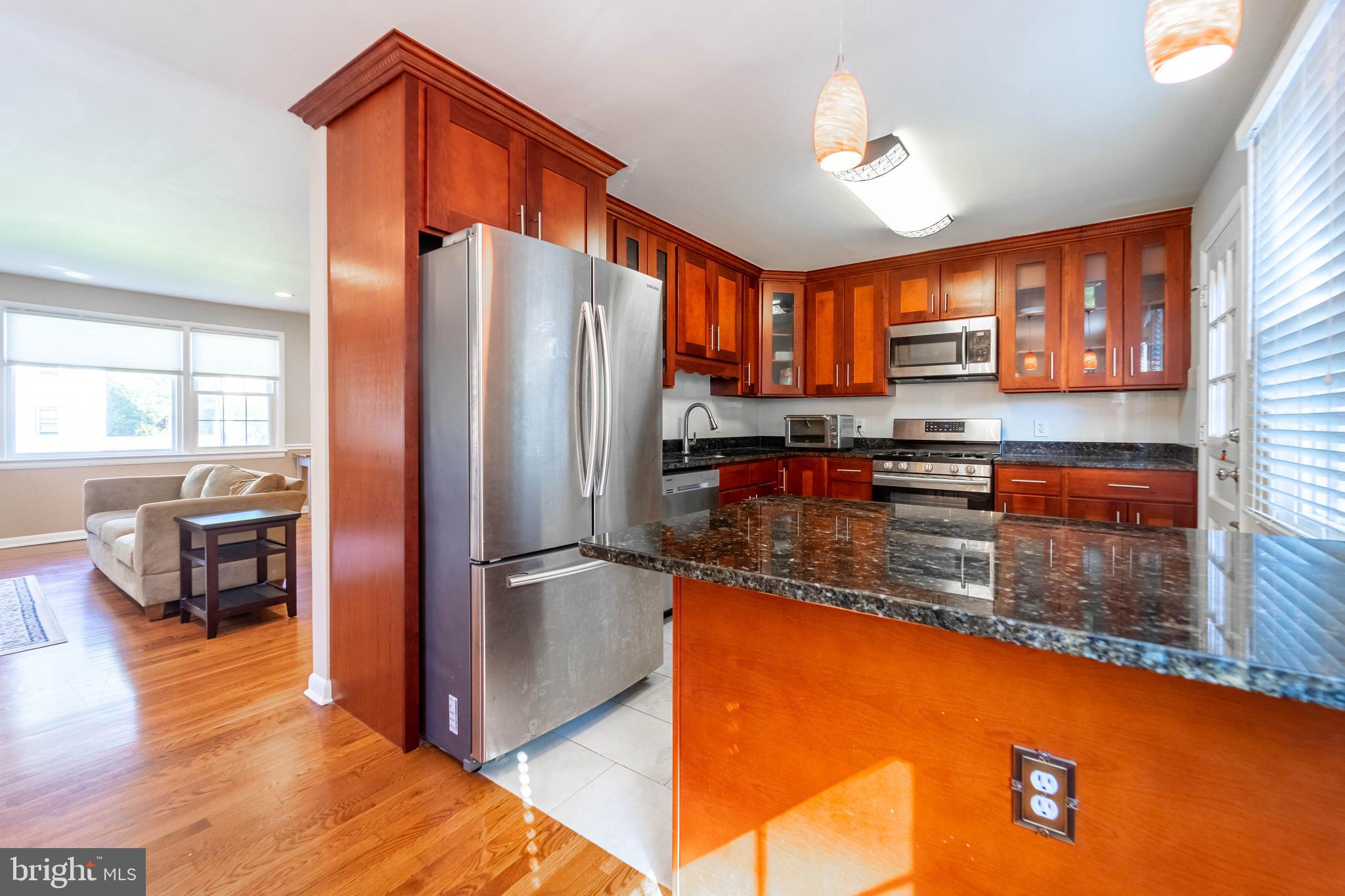 WEST END PARK - Residential