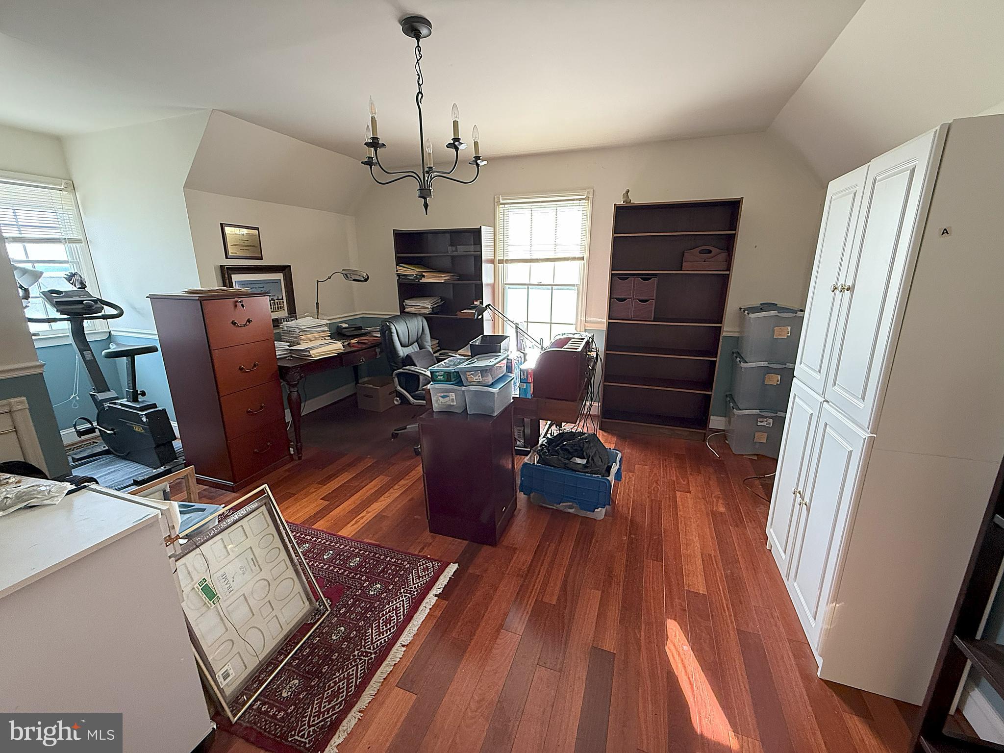 DRUM POINT - Residential