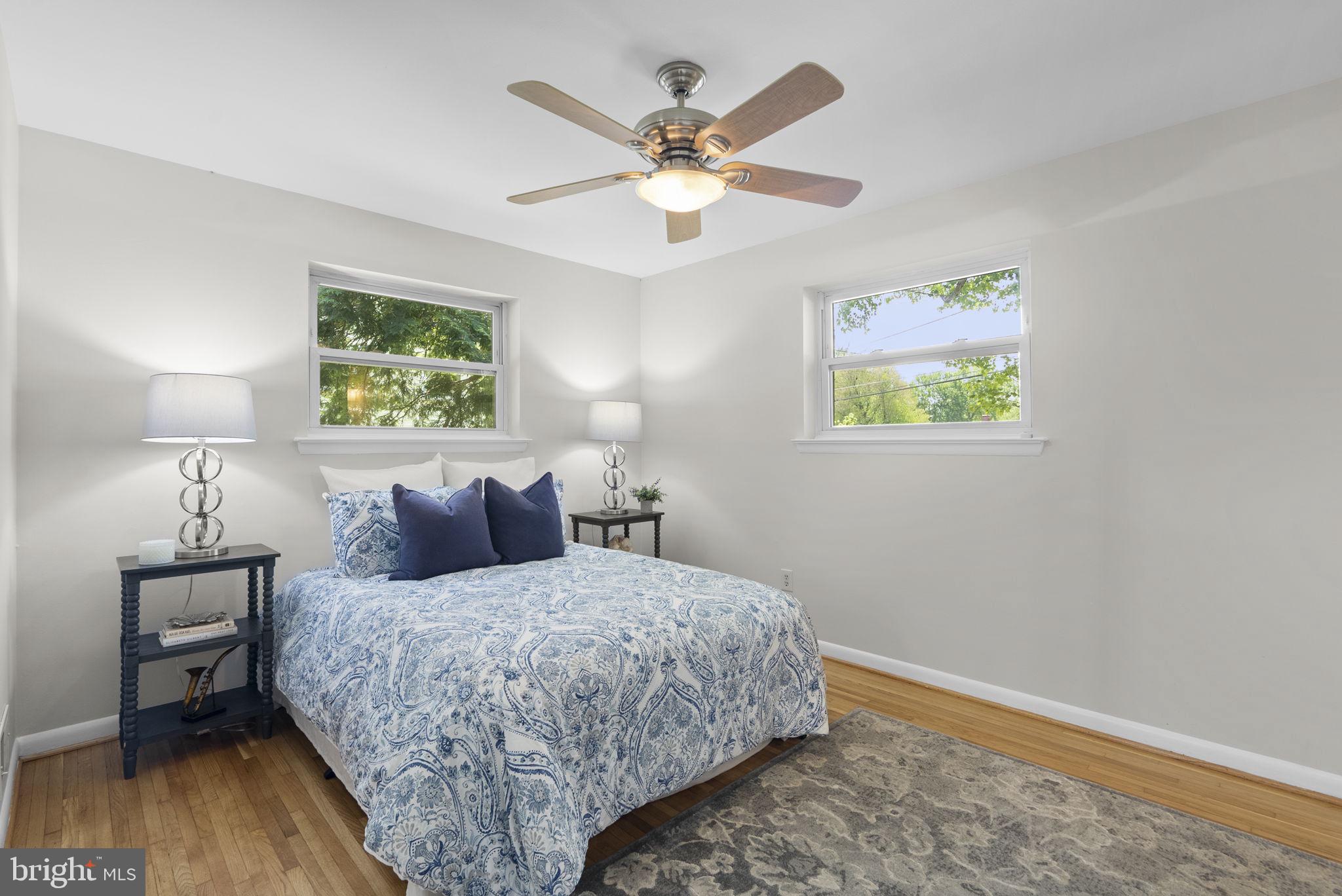 WHEATON WOODS - Residential