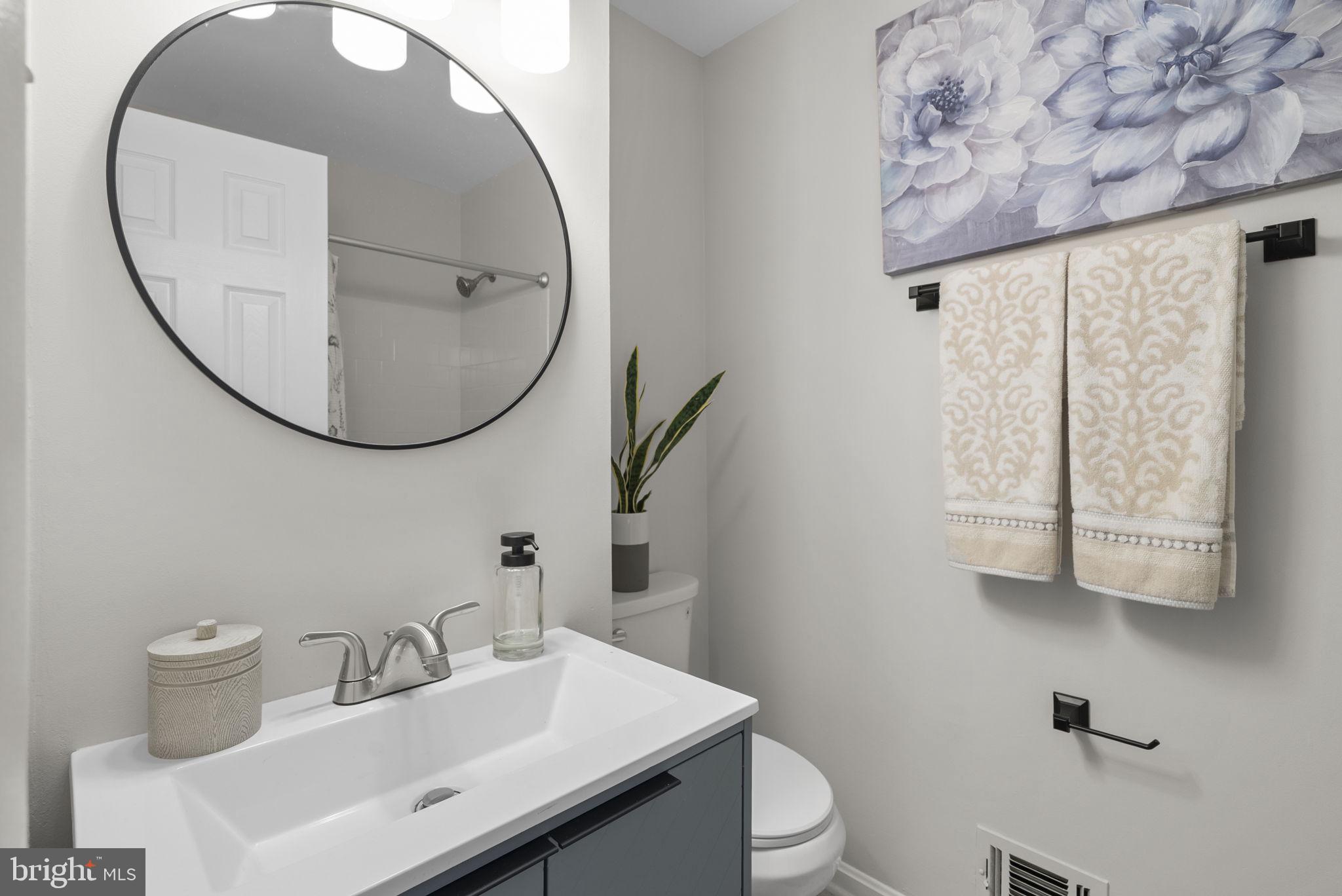 WHEATON WOODS - Residential