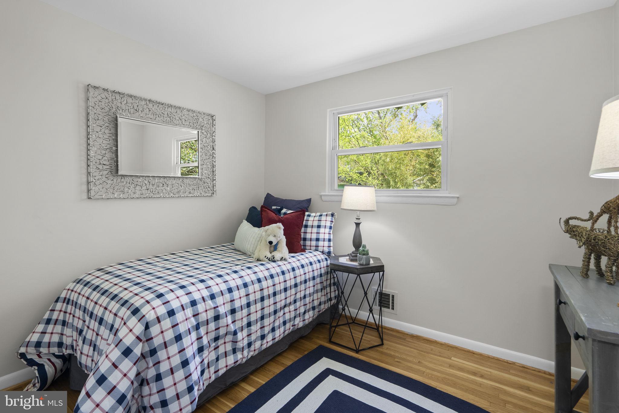 WHEATON WOODS - Residential