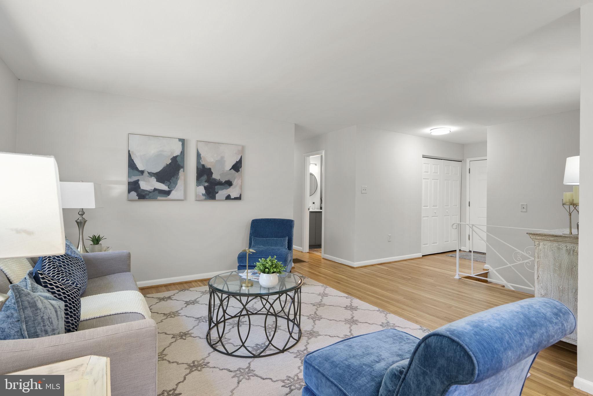 WHEATON WOODS - Residential