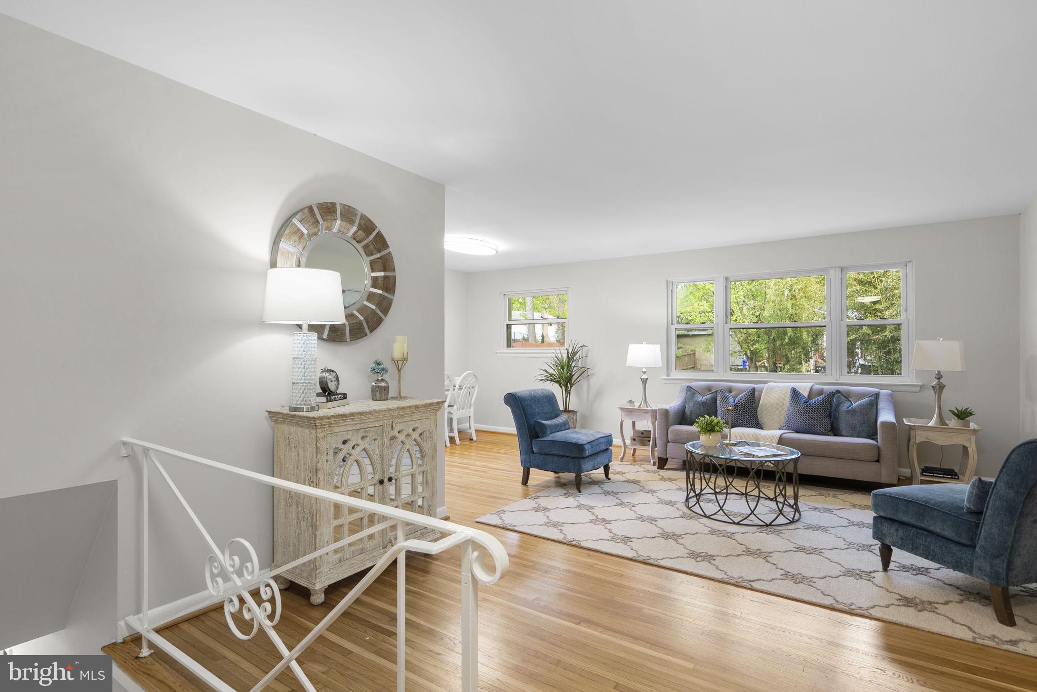 WHEATON WOODS - Residential