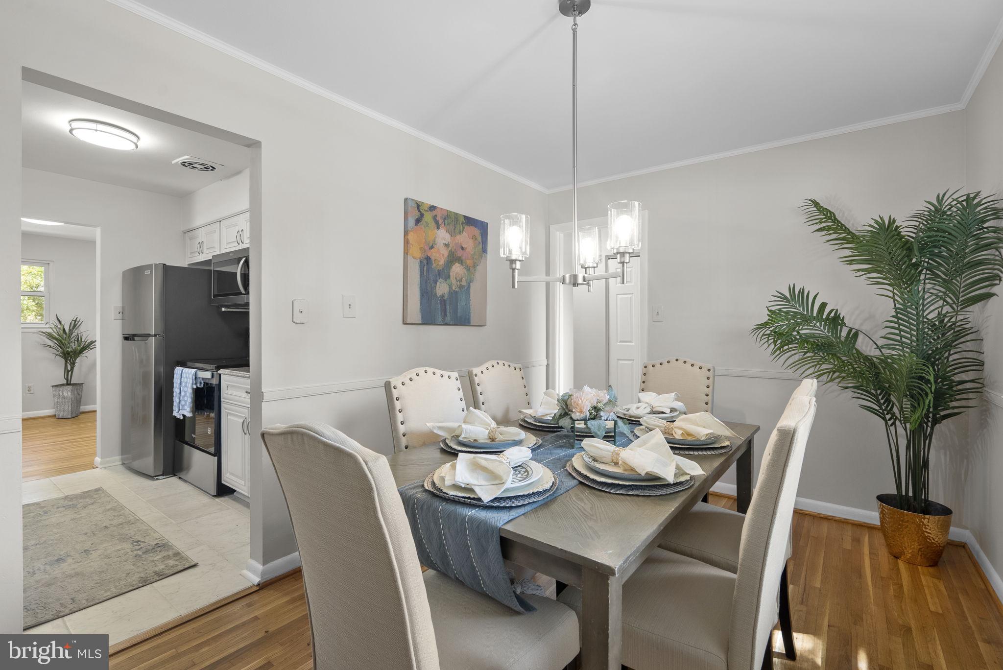 WHEATON WOODS - Residential