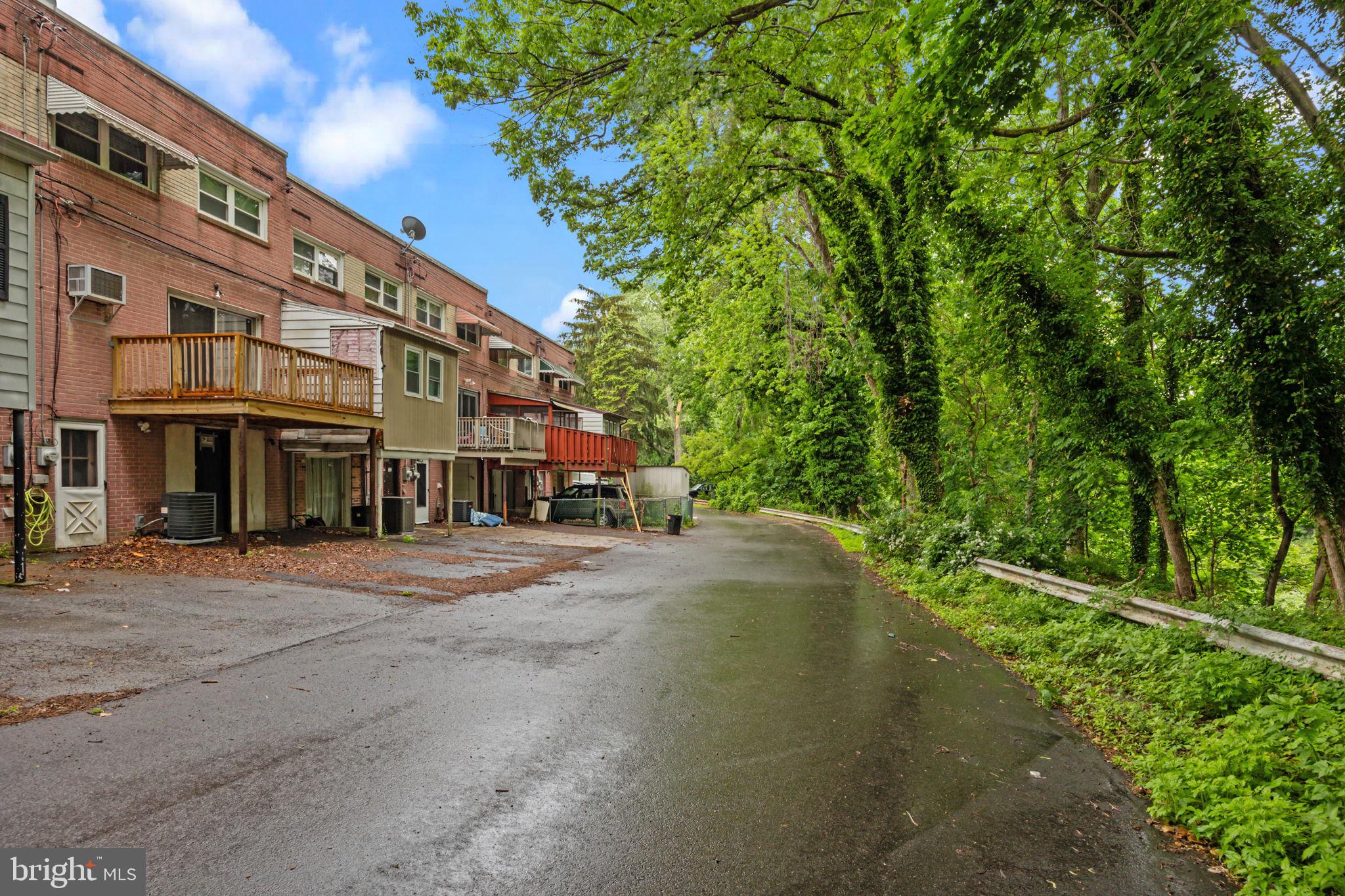 RAVENWOOD - Residential