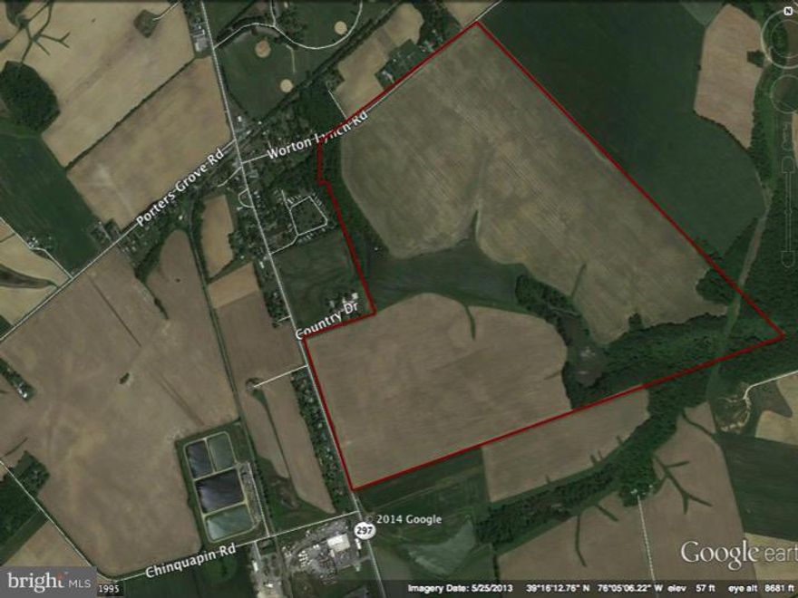 Large productive Kent Co grain farm.  350 acres with 286 tillable.  Excellent Mattapex/Matapeak soils.  One 18 acre pond and one 2 acre pond.  Current farming and hunting leases in place.  Farmland lease includes 2015 crop year.  DO NOT ENTER PROPERTY WITHOUT LISTING AGENT!
