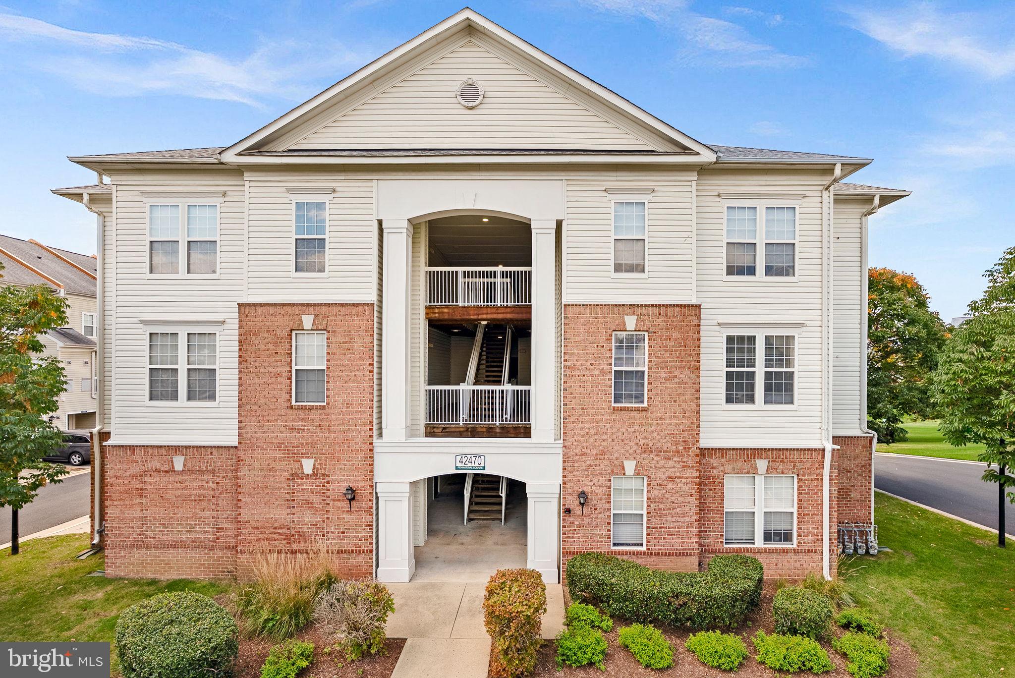 SUMMERFIELD - Residential Lease