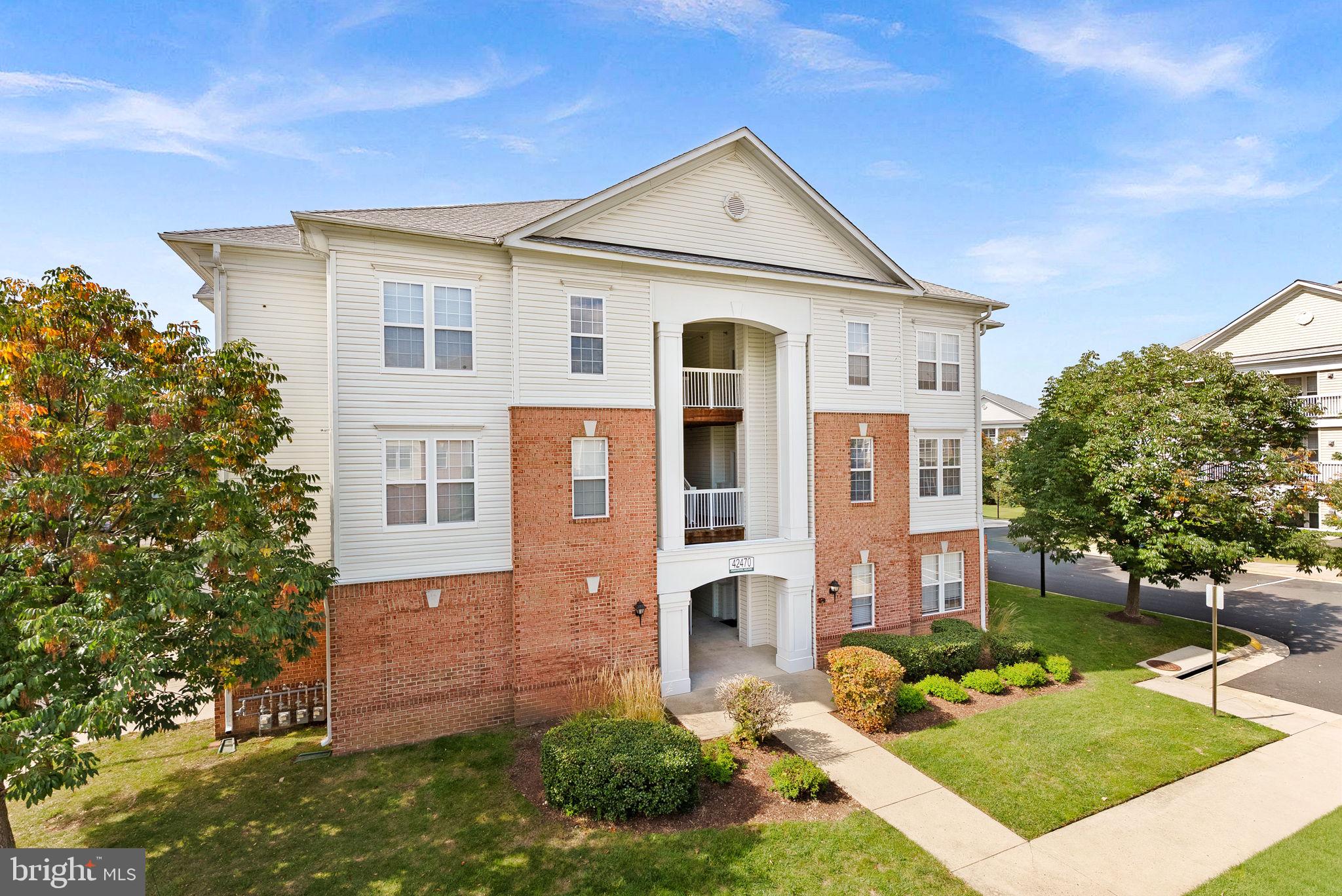 SUMMERFIELD - Residential Lease