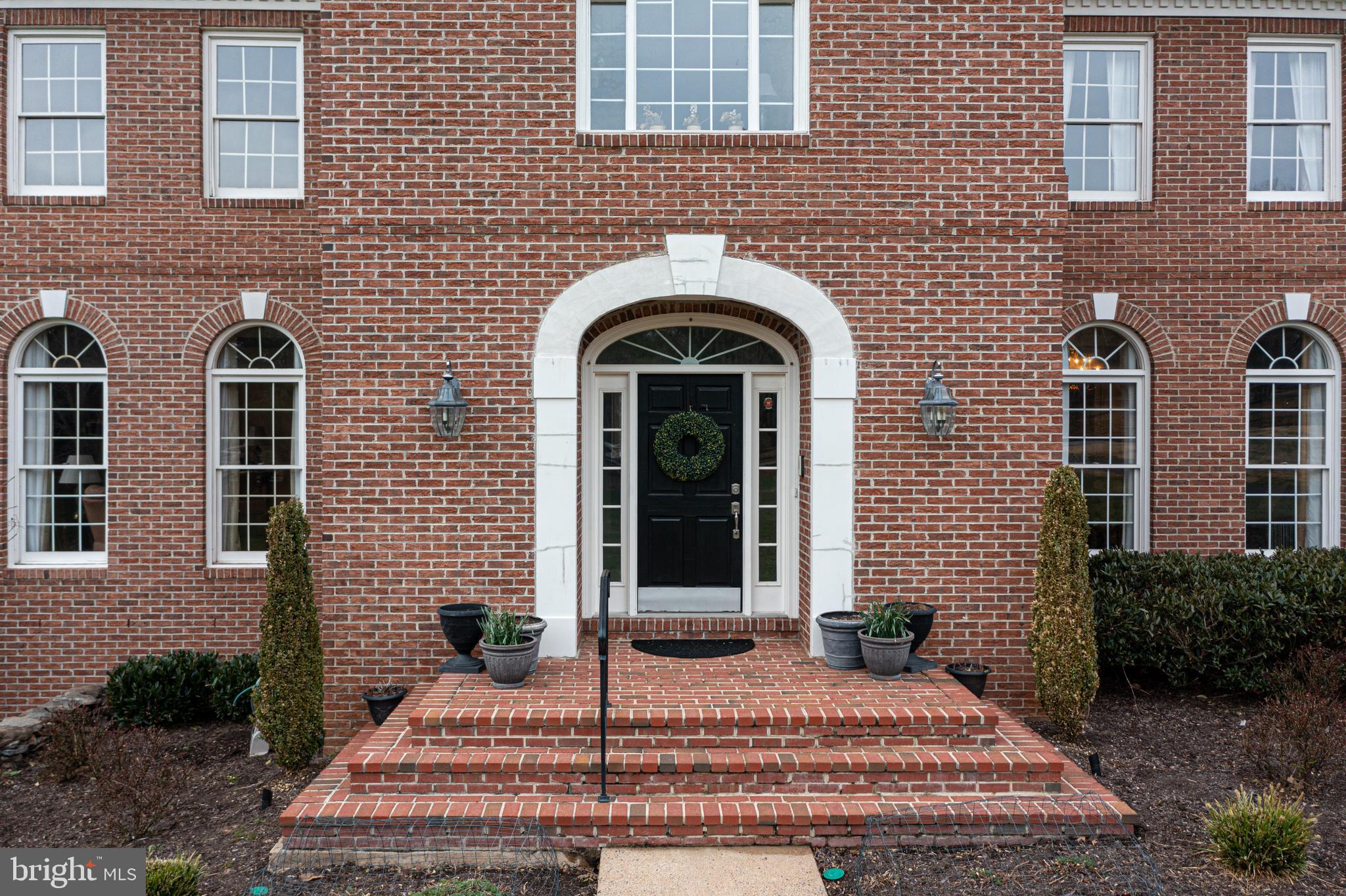 HAMPTON HUNT EST - Residential