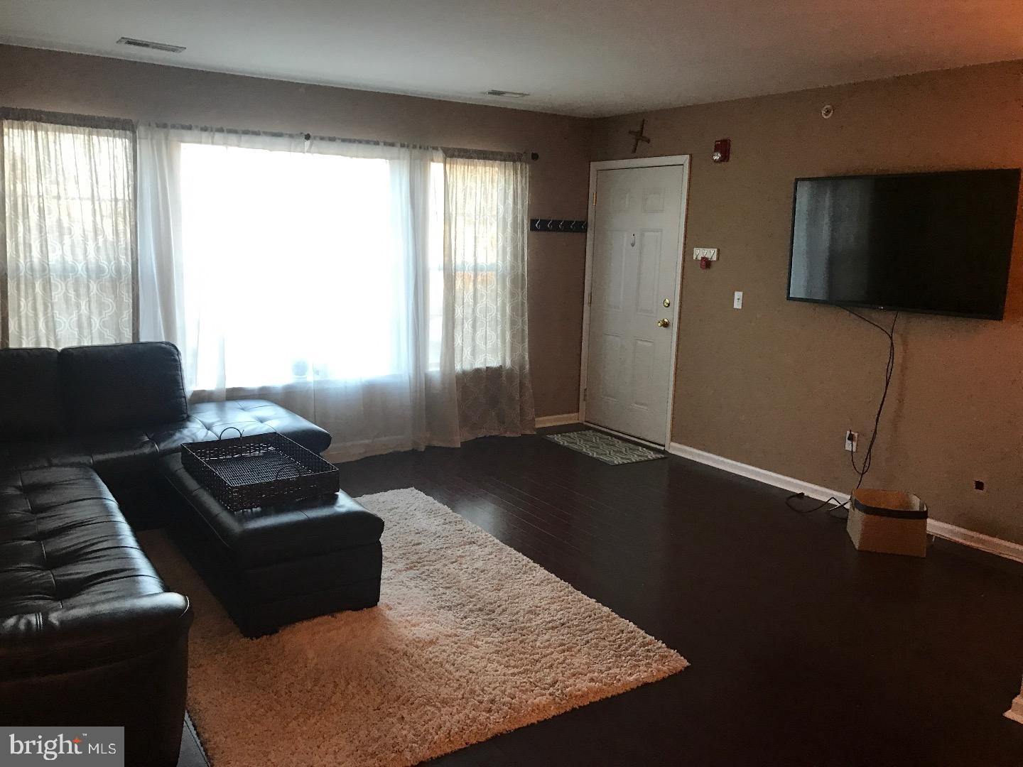TORRESDALE - Residential Lease
