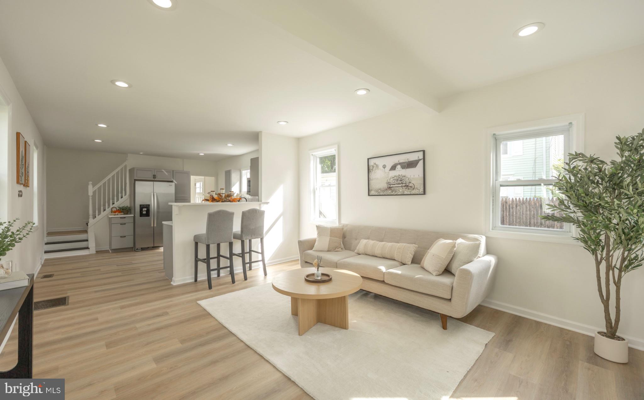 8 COLUMBIA AVENUE